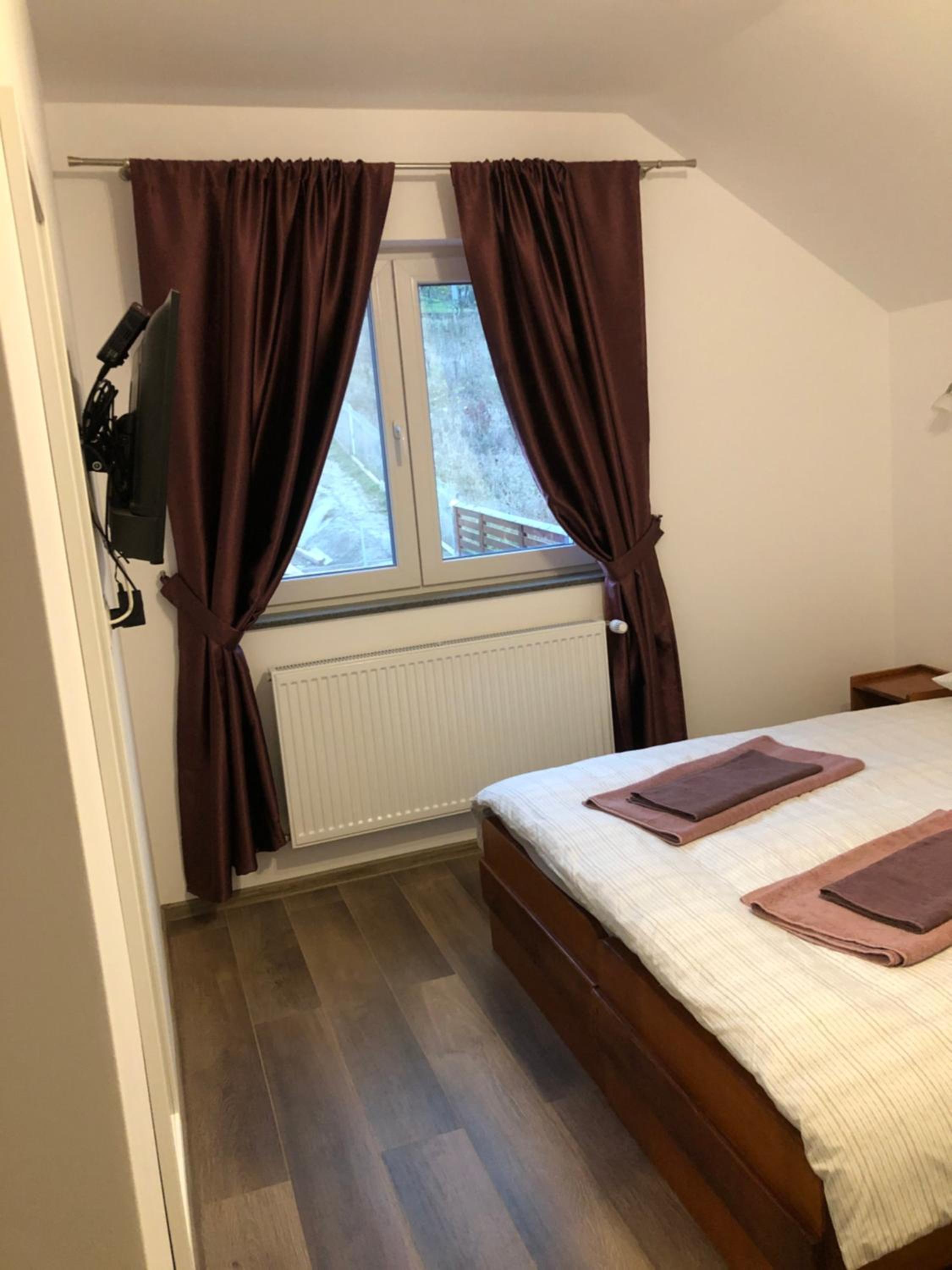 Pensiunea Giulia Home