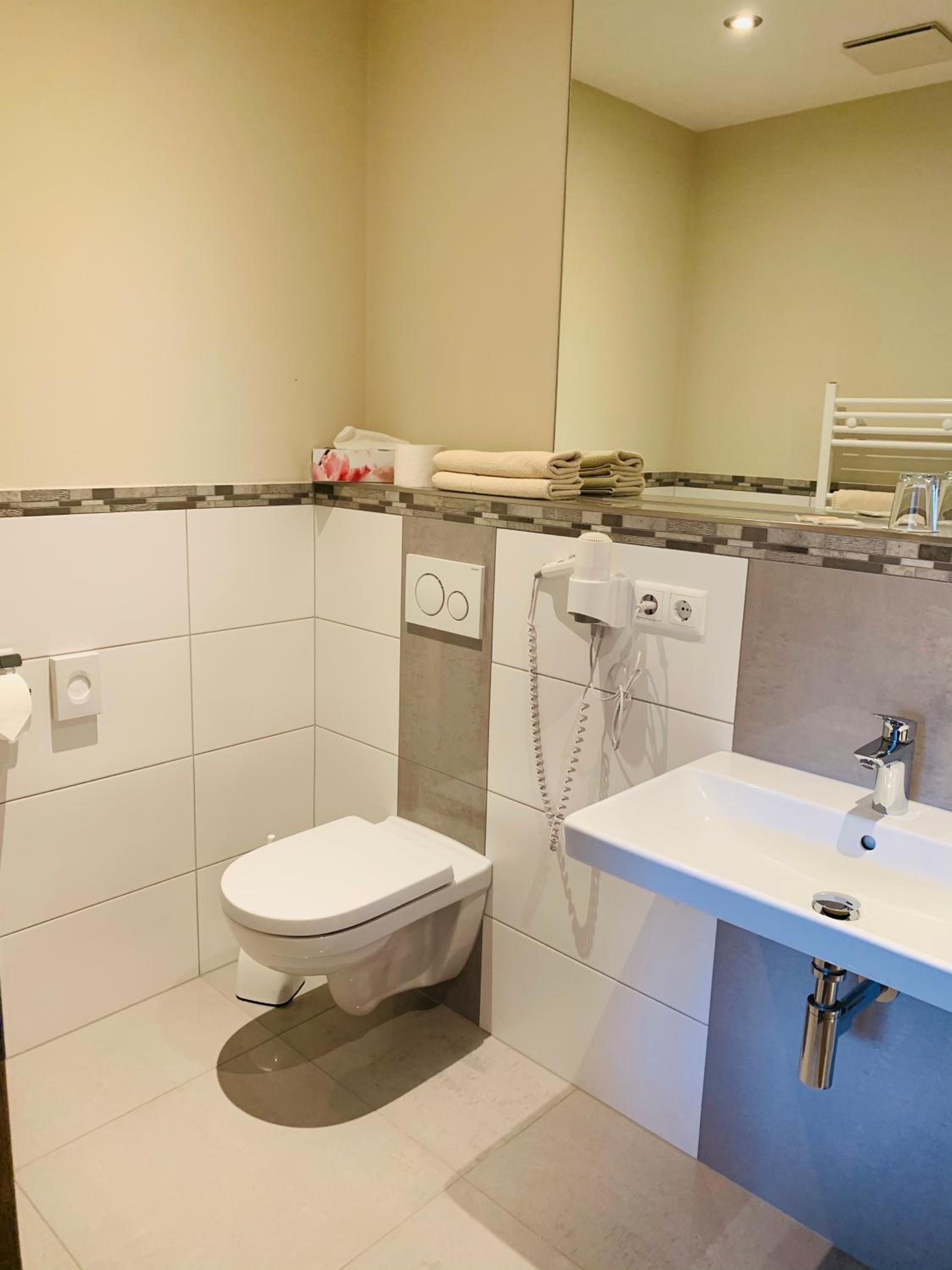 Weinbergs Loge, Kuva 60