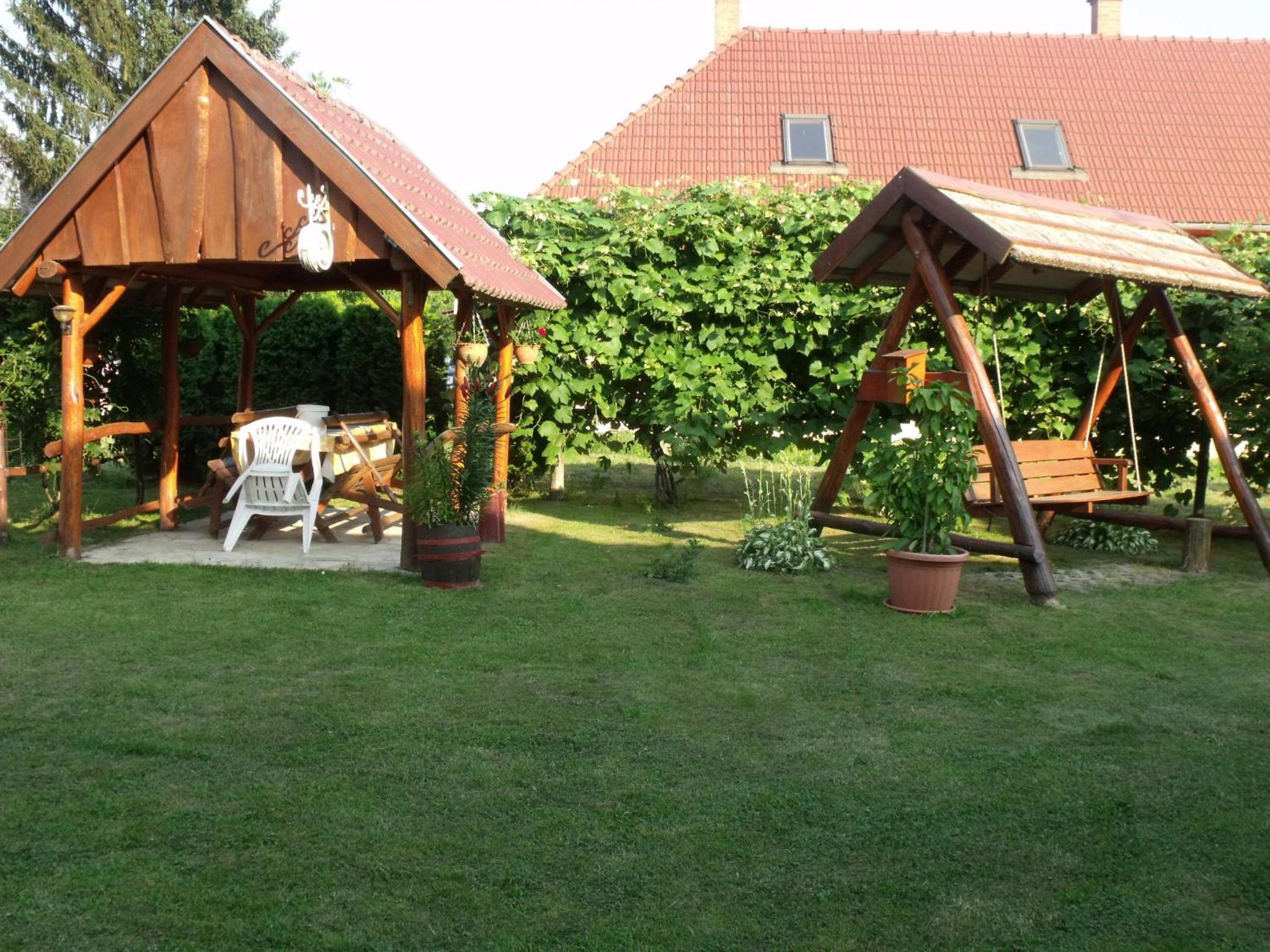 Tündérviola view 3
