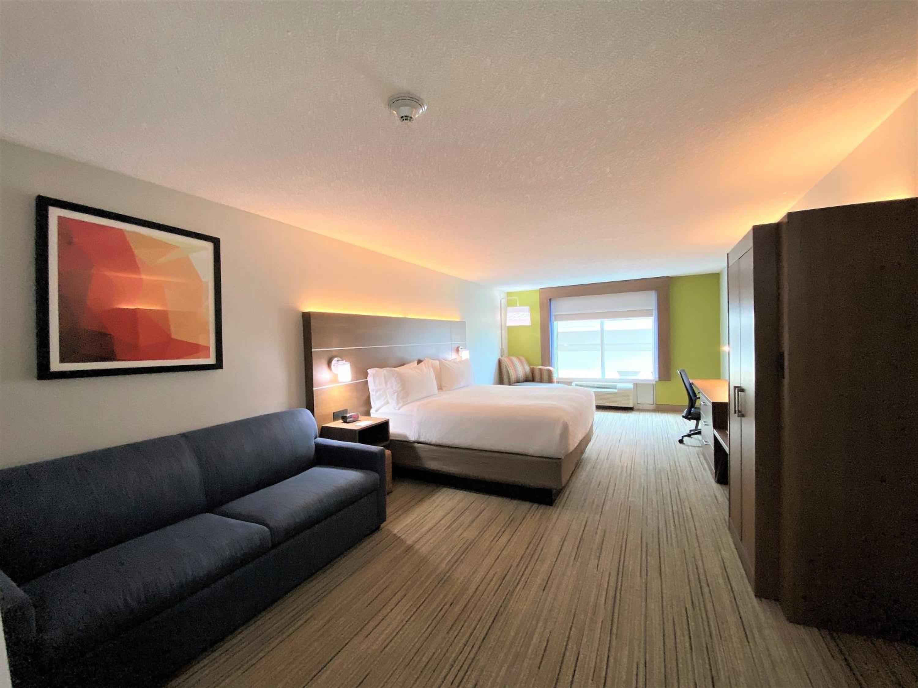 Somerset Vacations - Holiday Inn Express Hotel  Suites Somerset Central, an IHG Hotel - Property Image 32