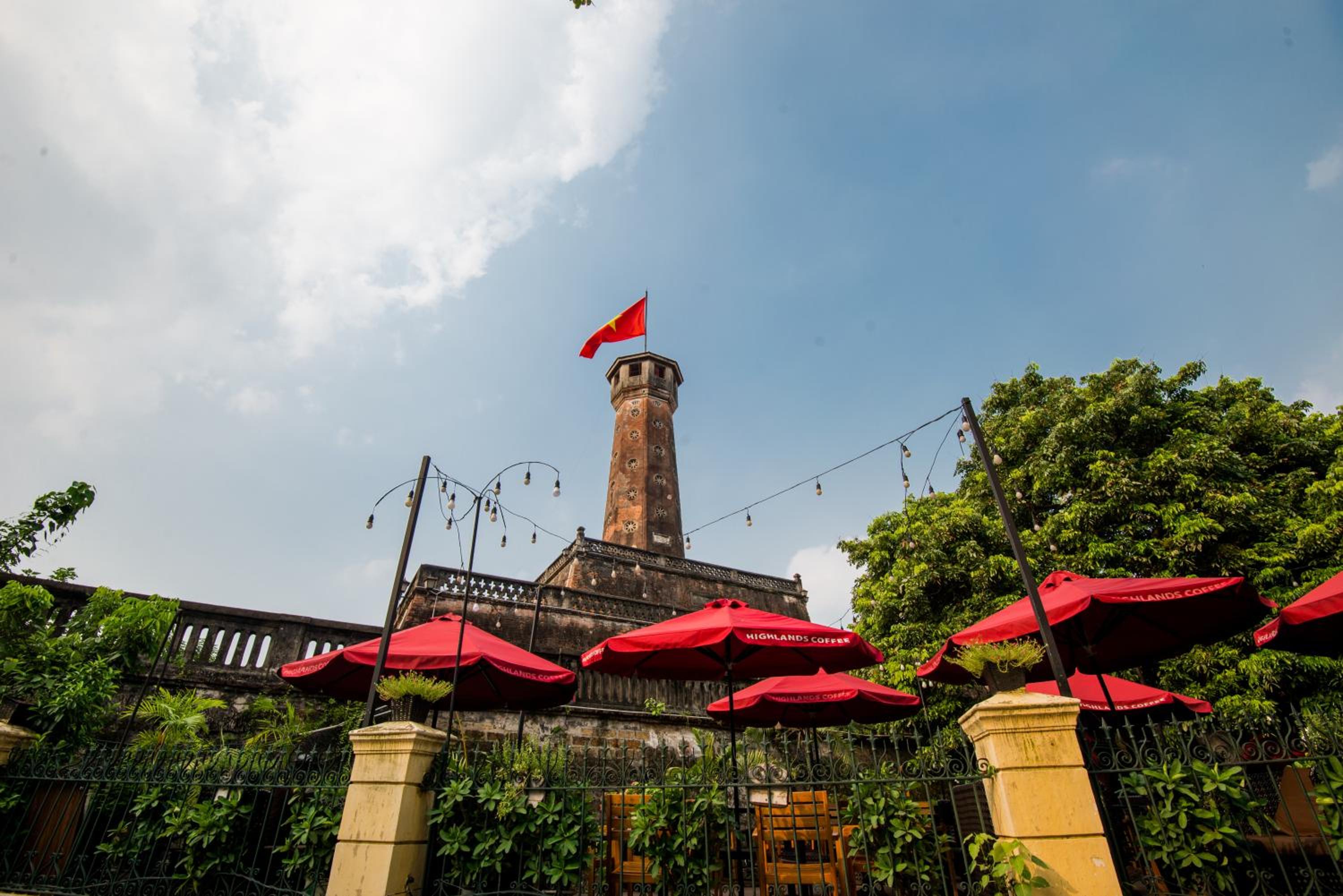 22housing Hotel & Apartment 81 Linh Lang