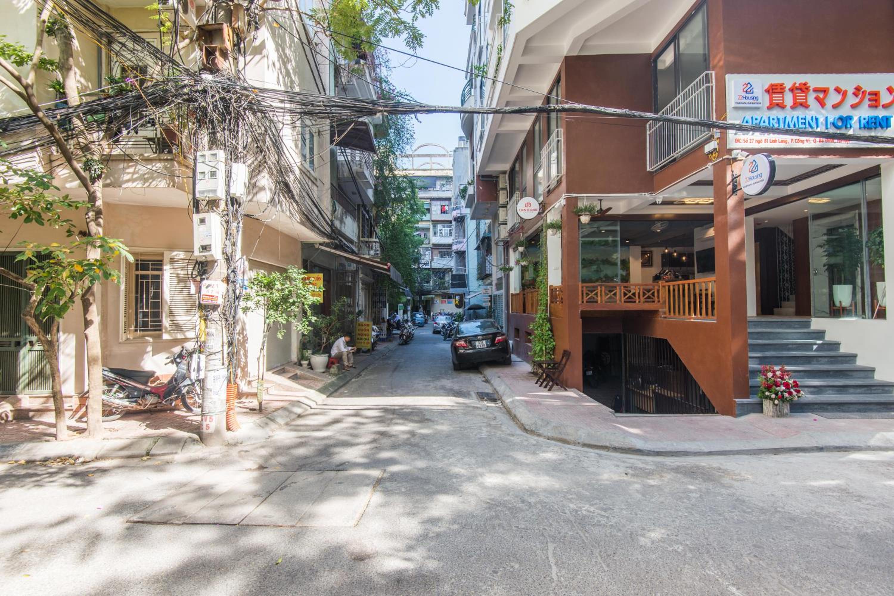 22housing Hotel & Apartment 81 Linh Lang