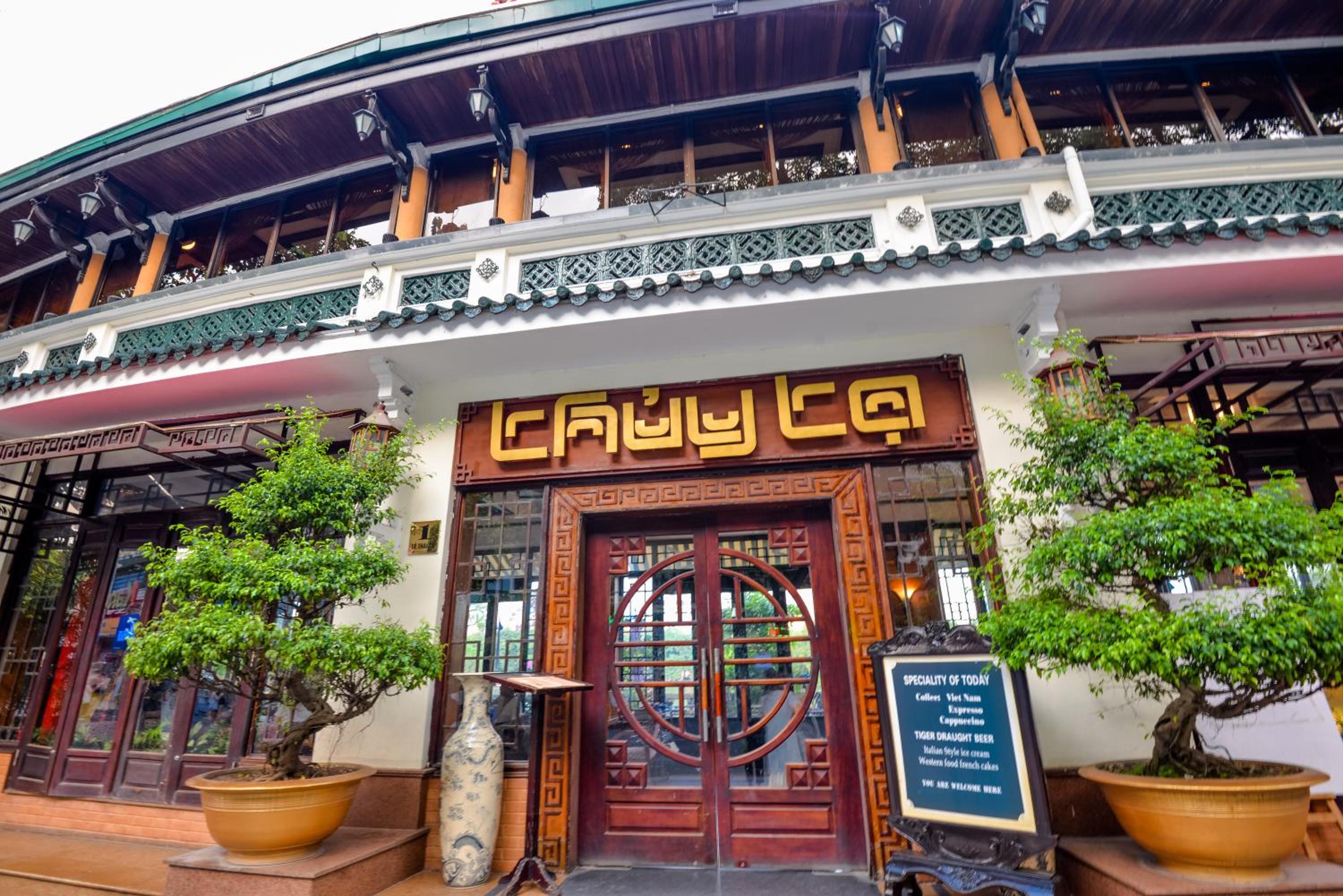 22housing Hotel & Apartment 81 Linh Lang