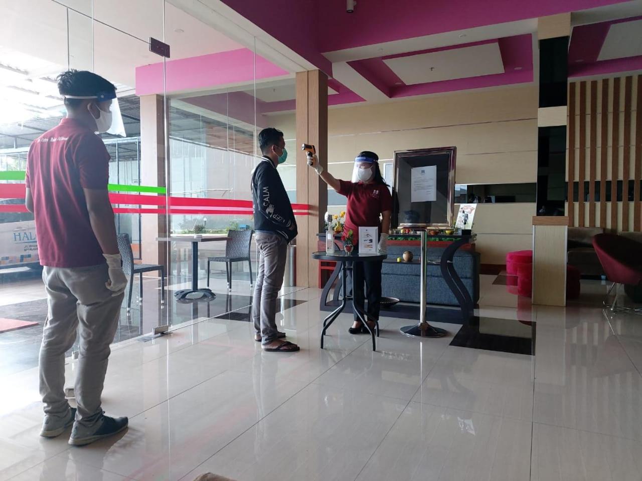 hotel reception