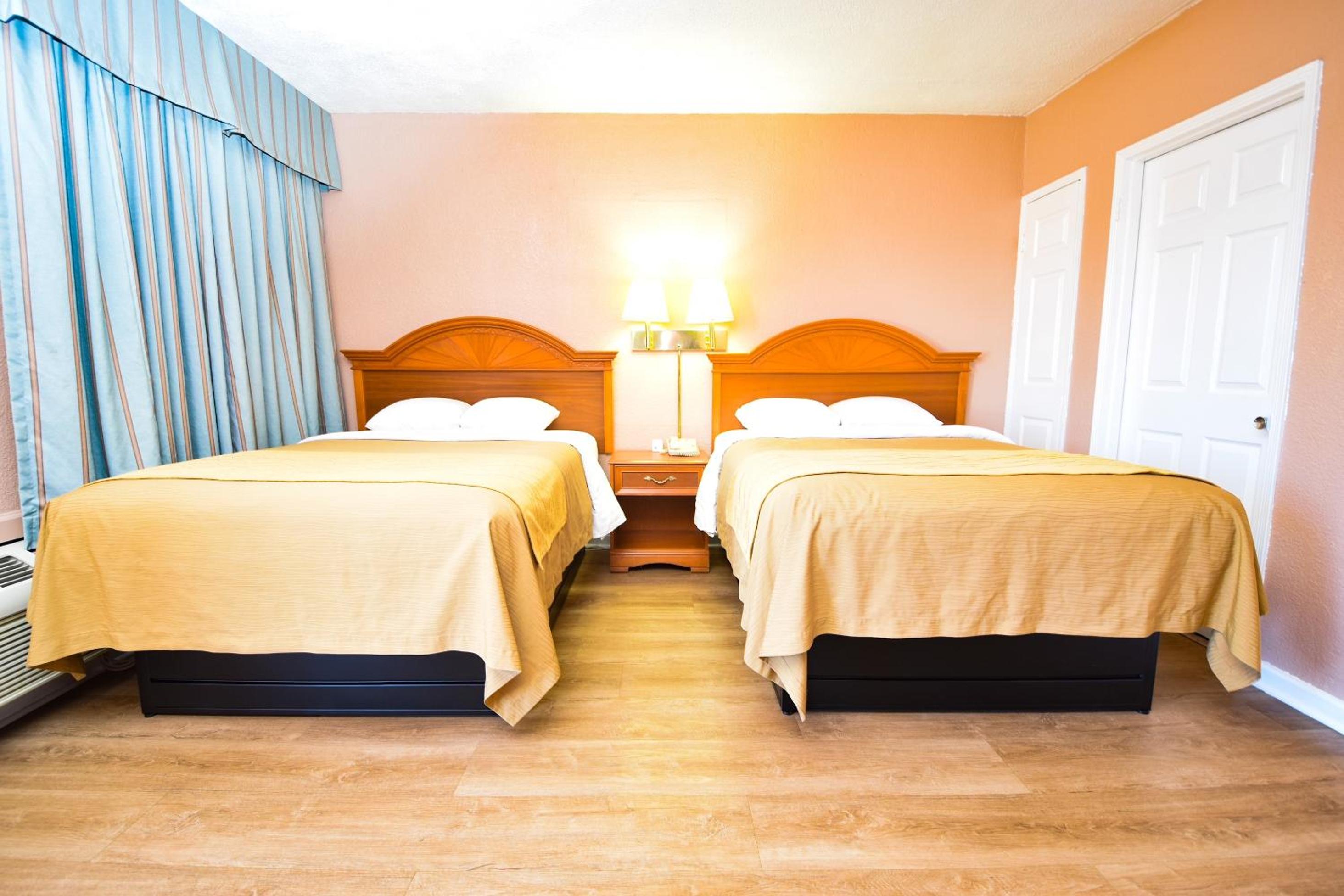 Economy Inn Beebe - Property Image 12
