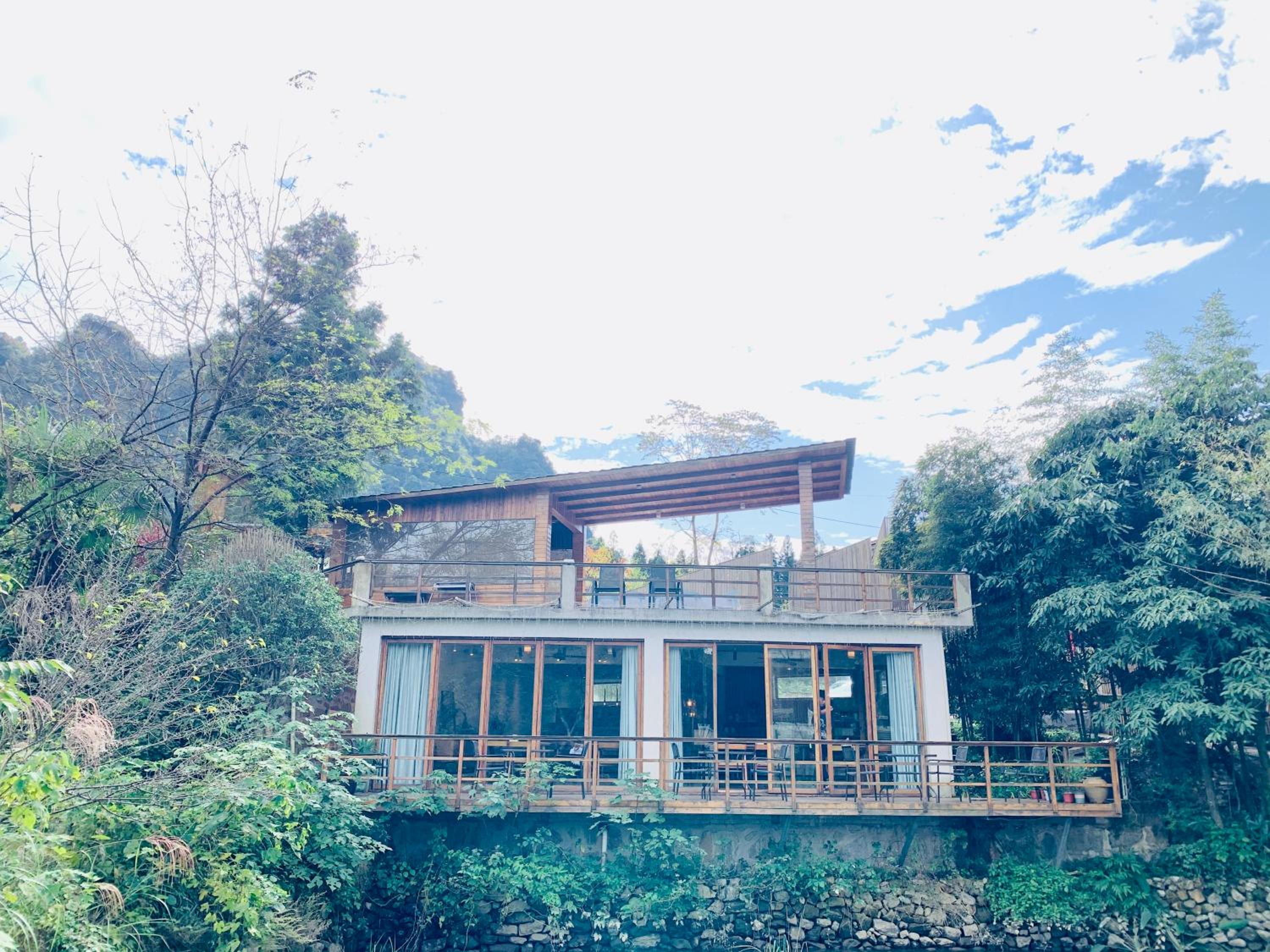 Zhangjiajie national park Purespace --2nights 1free pick-up&book tickets&5min to park