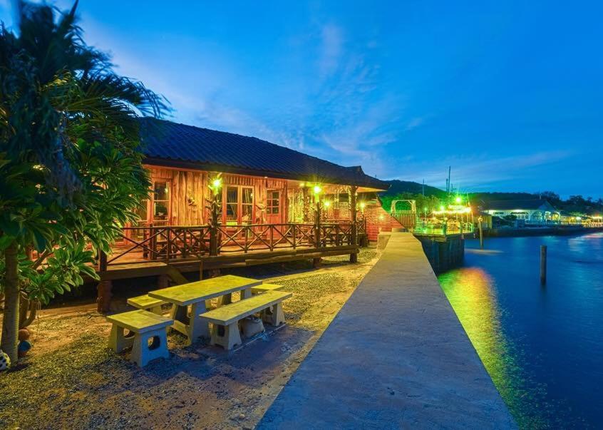 Homebeach Resort เกาะล้าน view 4