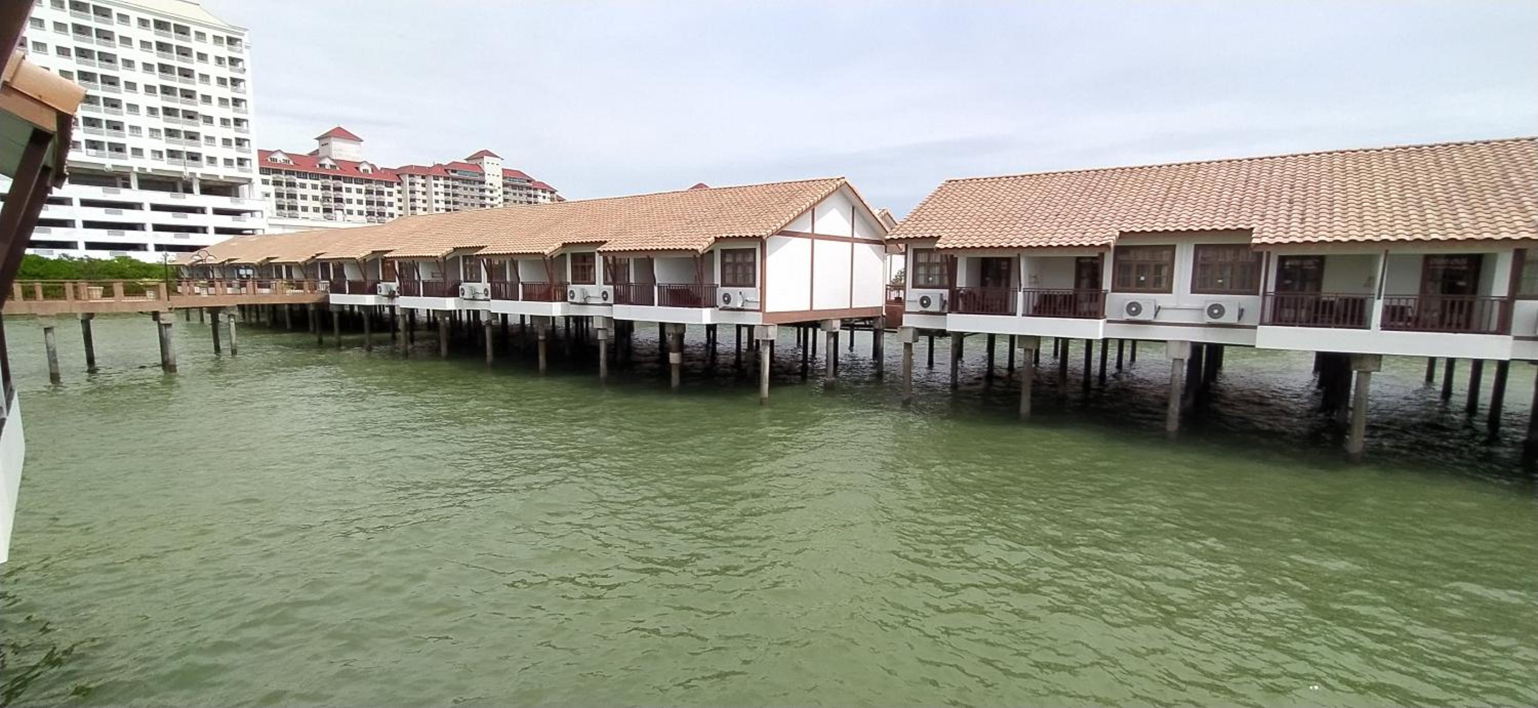 Port Dickson Private Unit Chalet photo 1