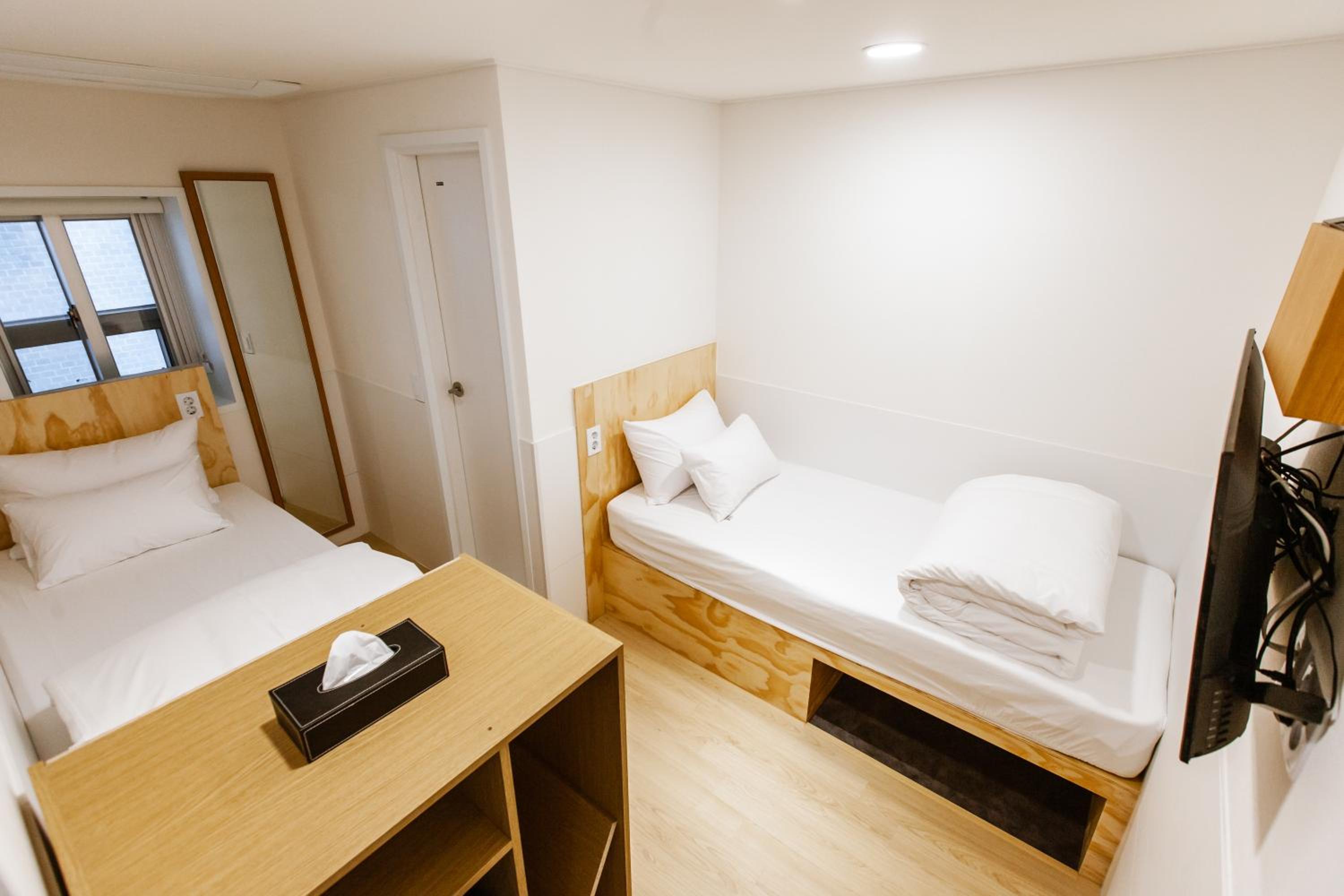 Seoulite Inn Myeongdong Formerly - Step Inn Myeongdong 2