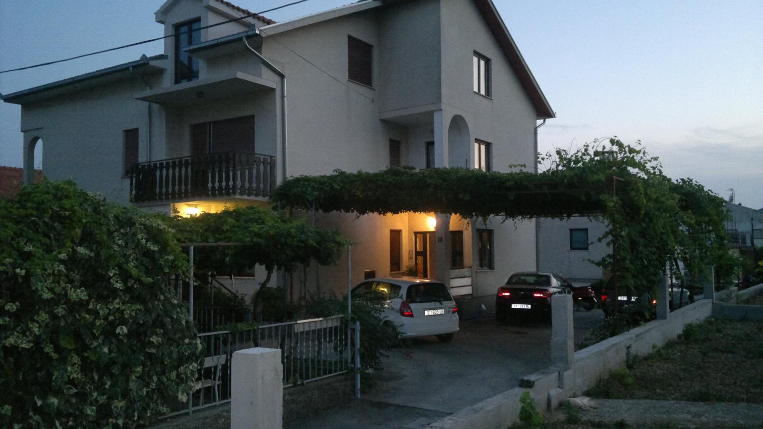 Photo 49