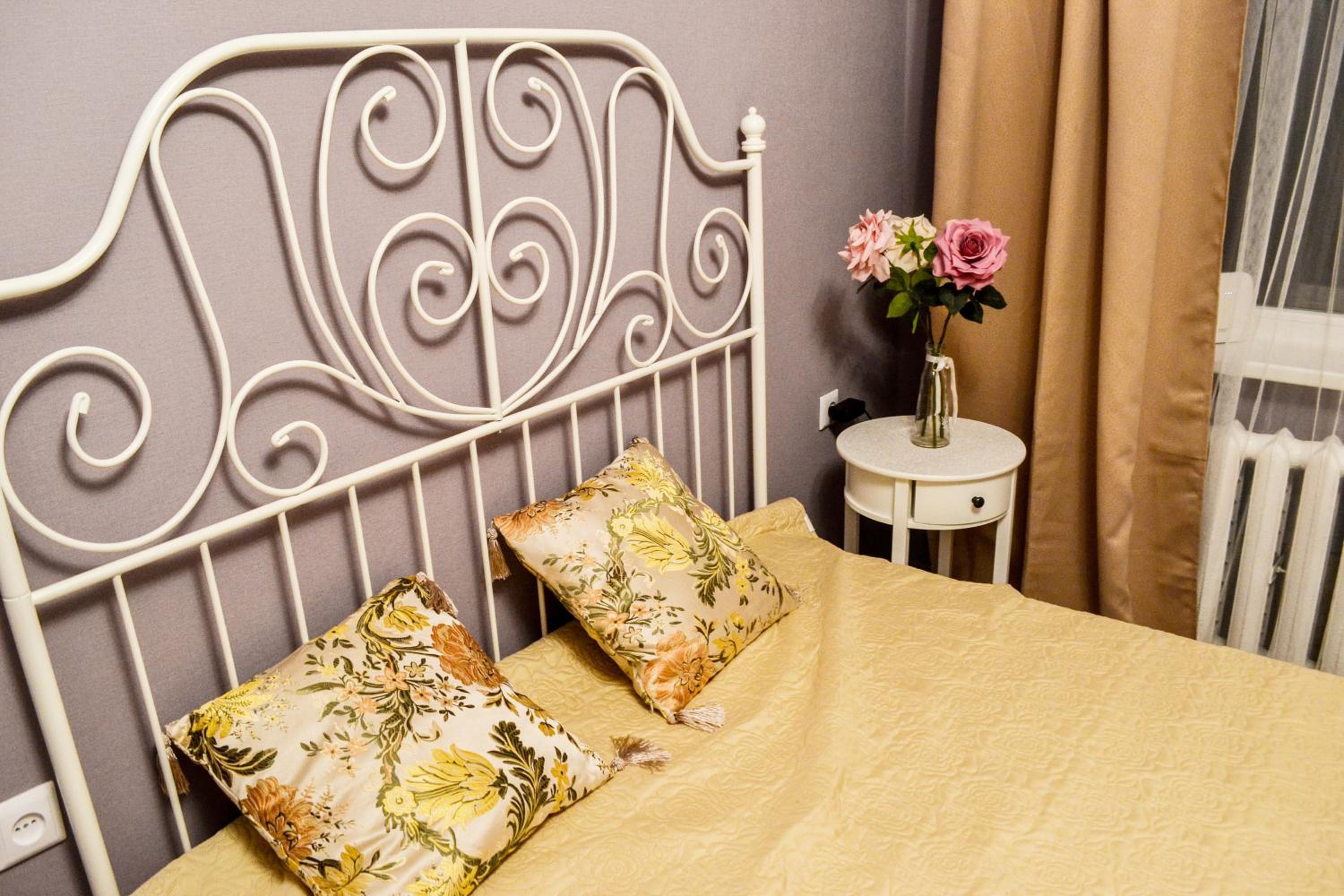 Cosy and Charming apartment view 2