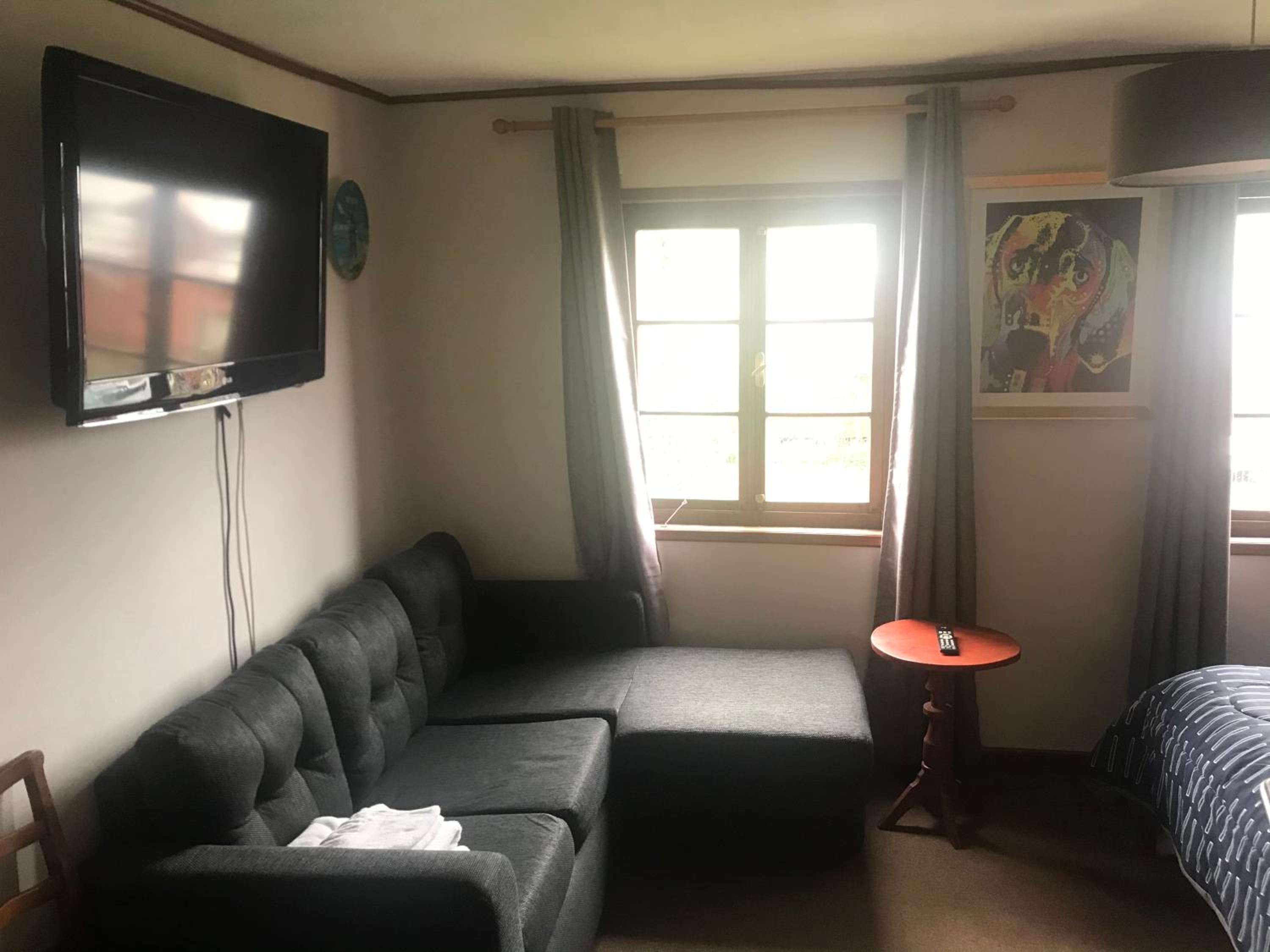Hostal y Cabañas Villa Germana