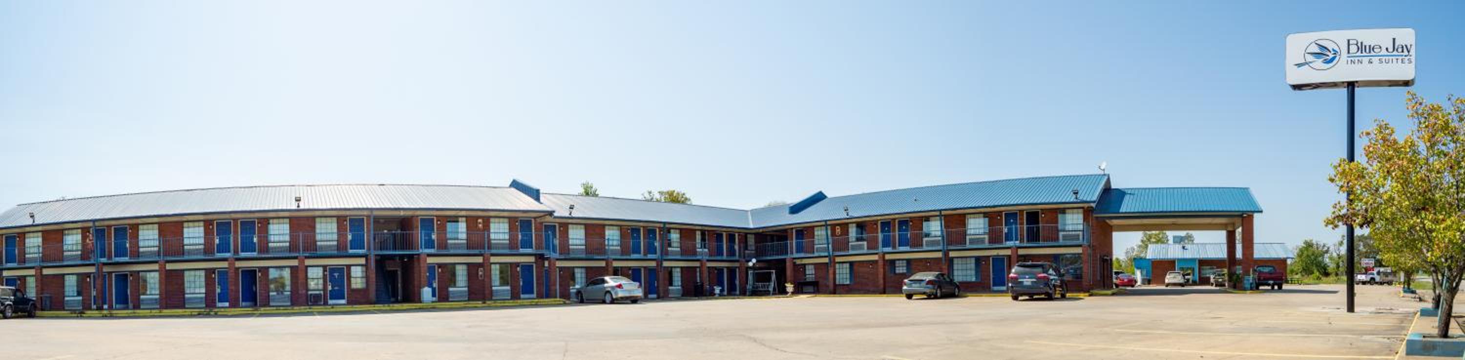 Blue Jay Inn & Suites view 2