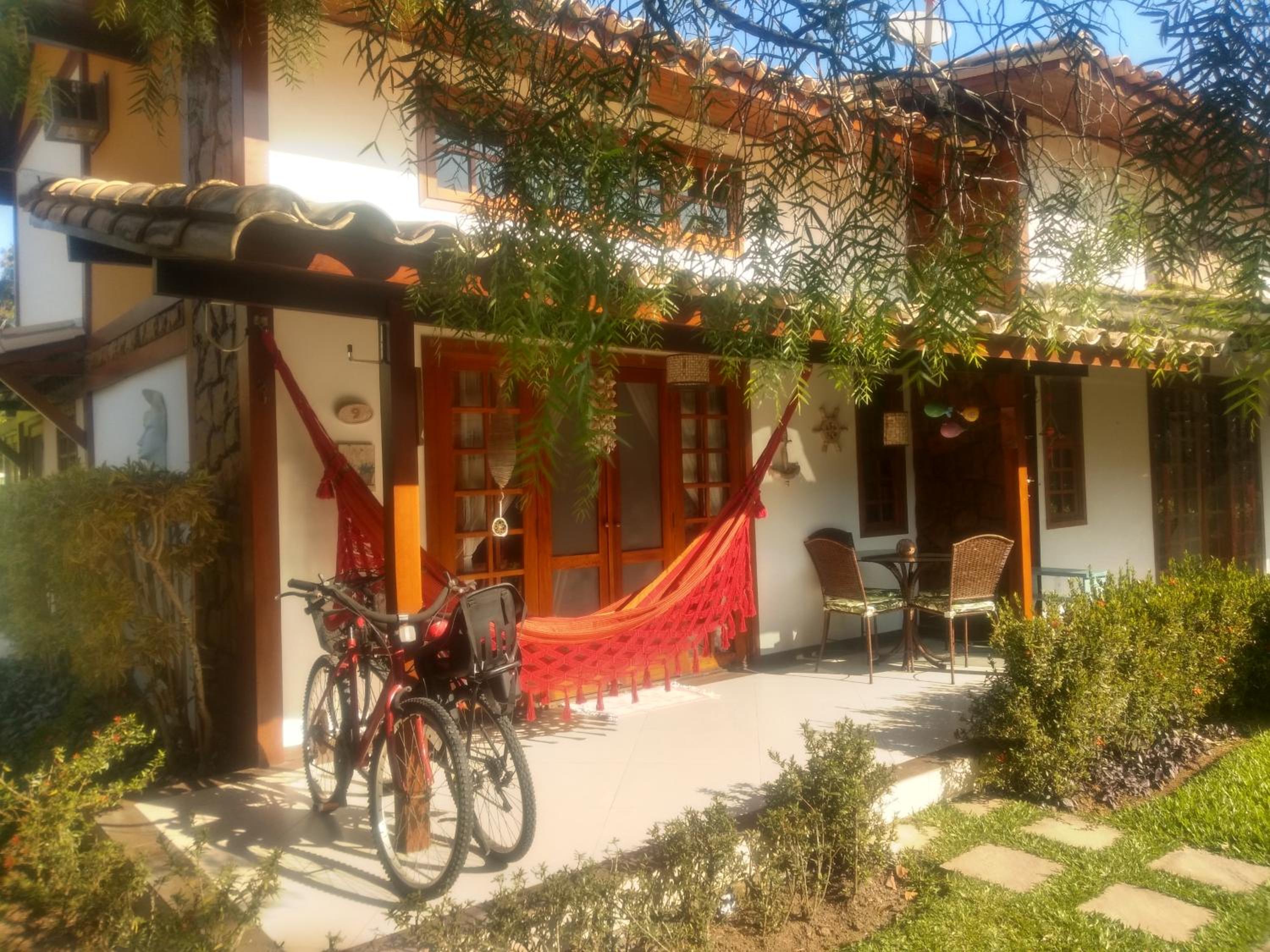 CASA EM ÓTIMO CONDOMINIO DE BUZIOS