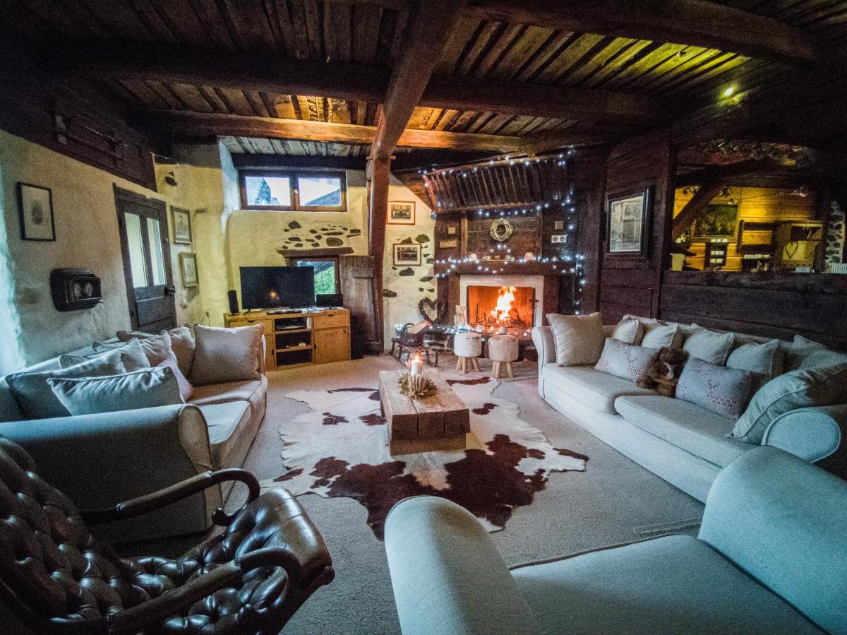 Chez Bear