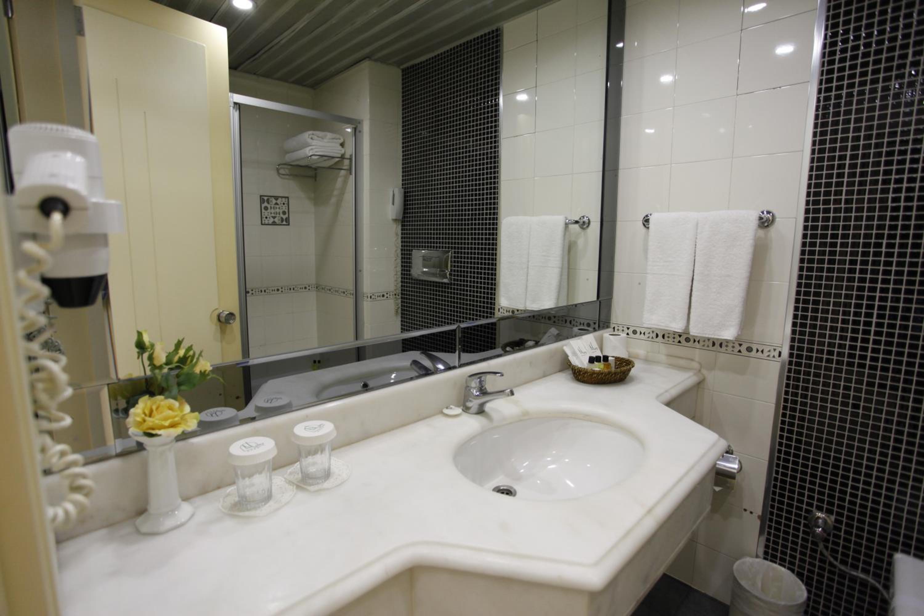 Hotel Marla becomes Marla Otel. - Image 38