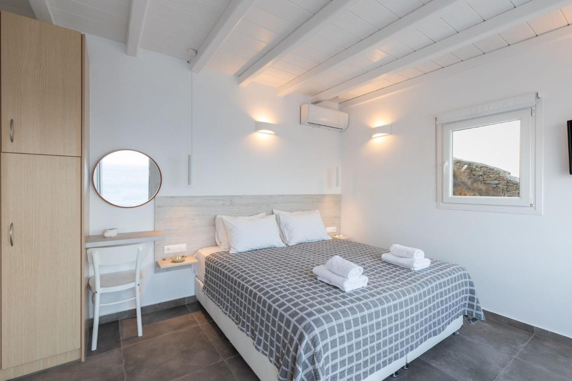 Sea Wind Apartments photo 3