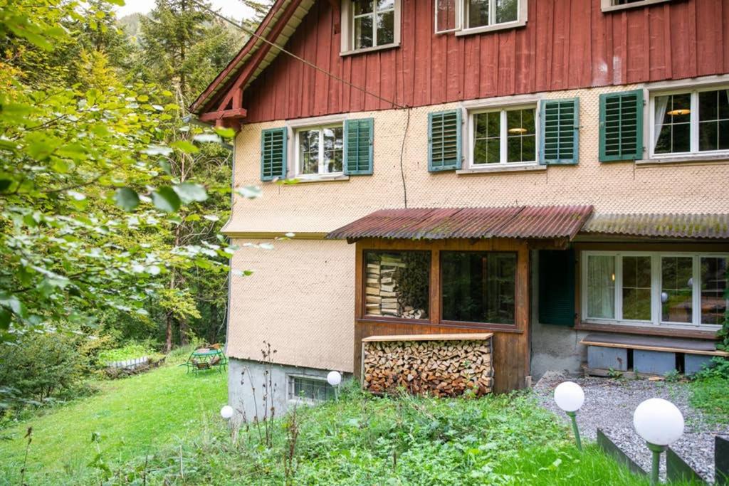 Wood Lodge