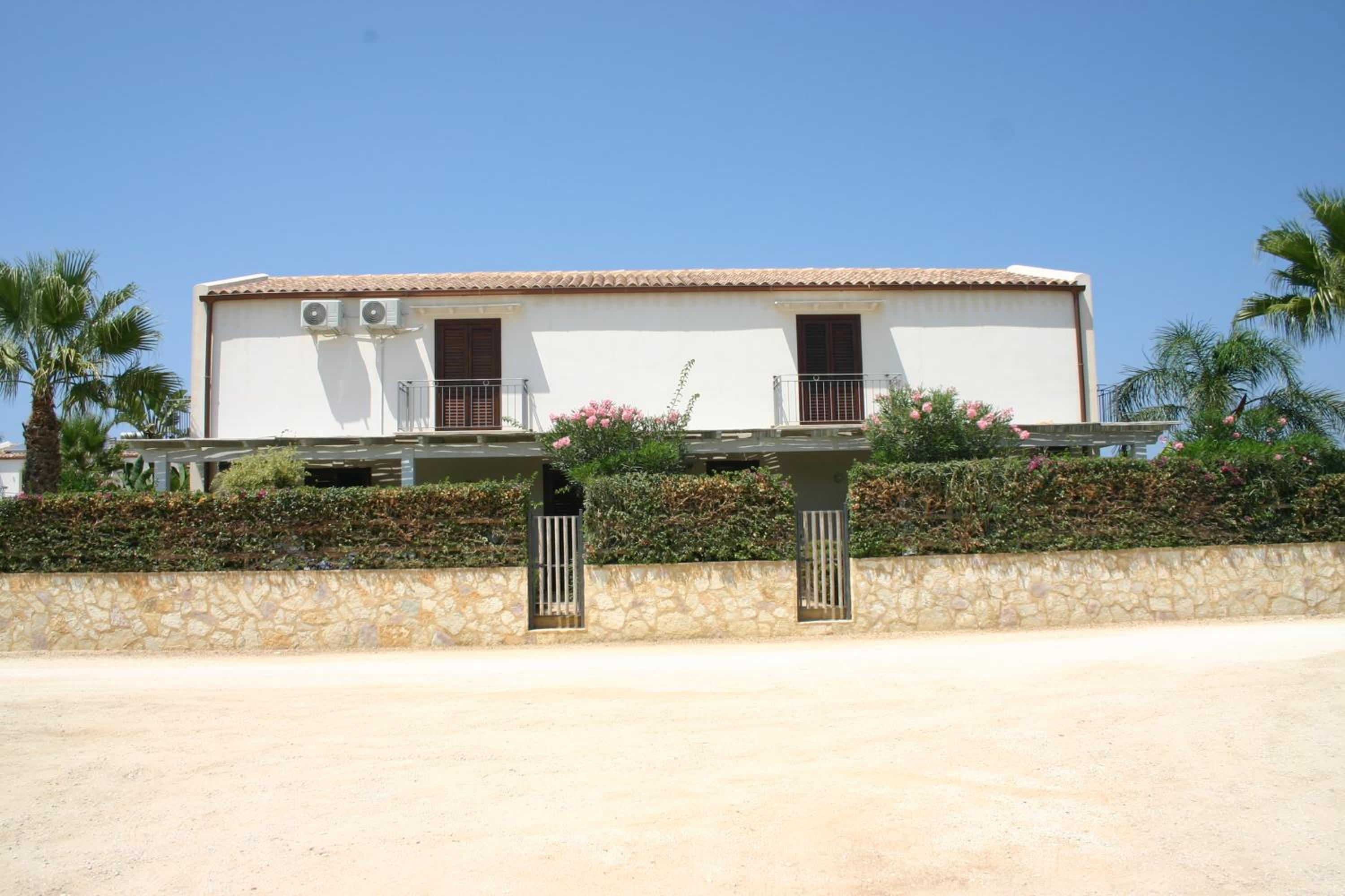 Oasi Guzzetta Hotel&Case Vacanze