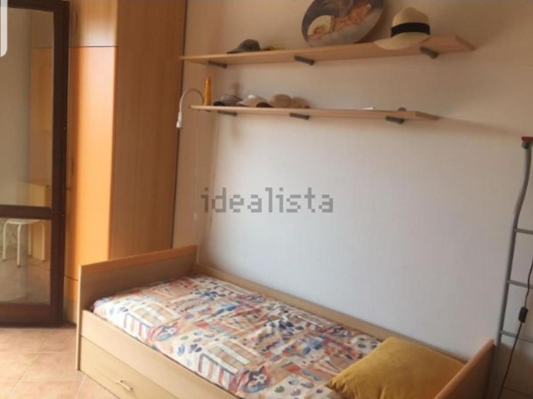 Estella Mare photo 4