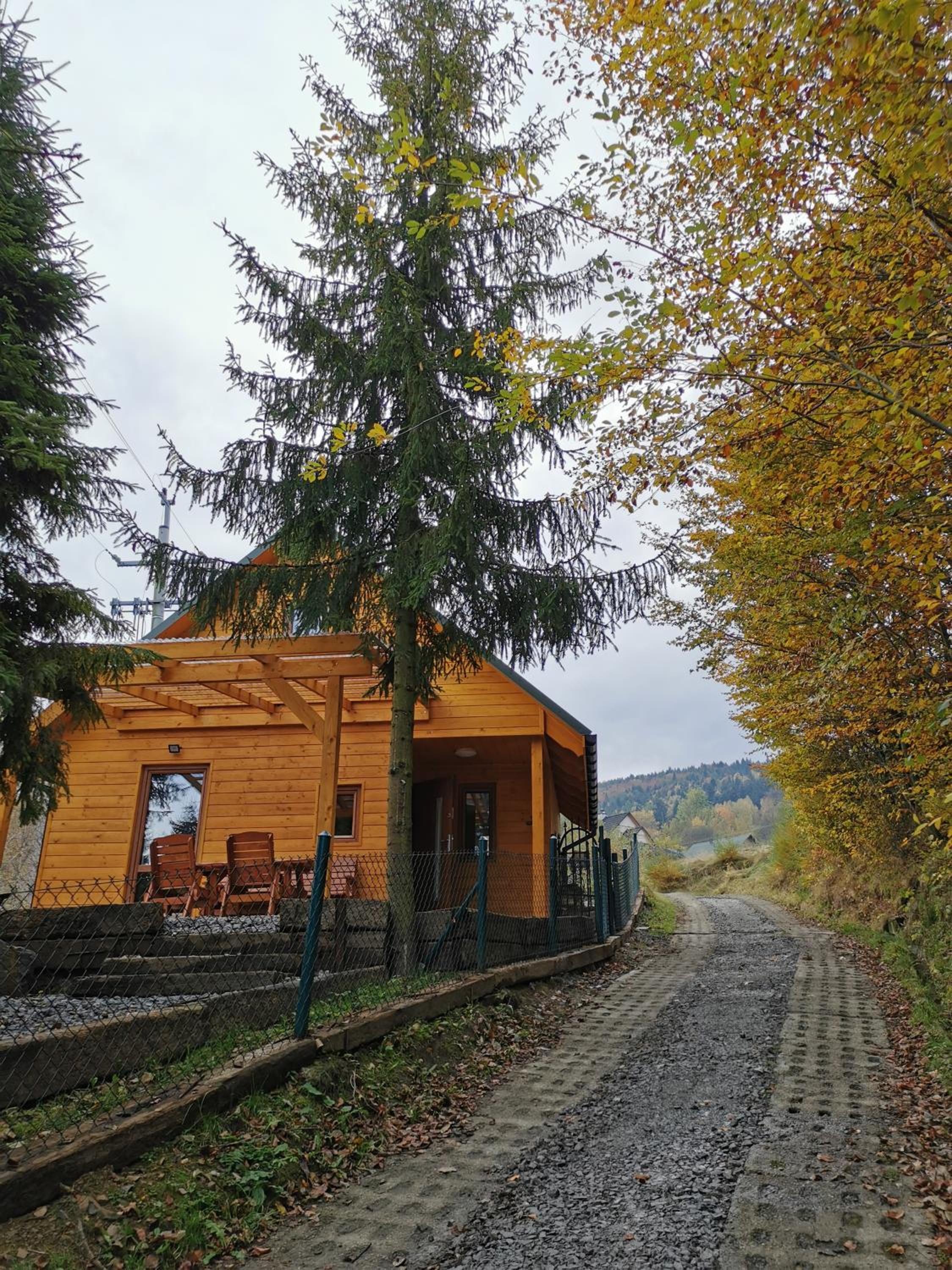 Zawoja Chaty Górskie D1 view 5