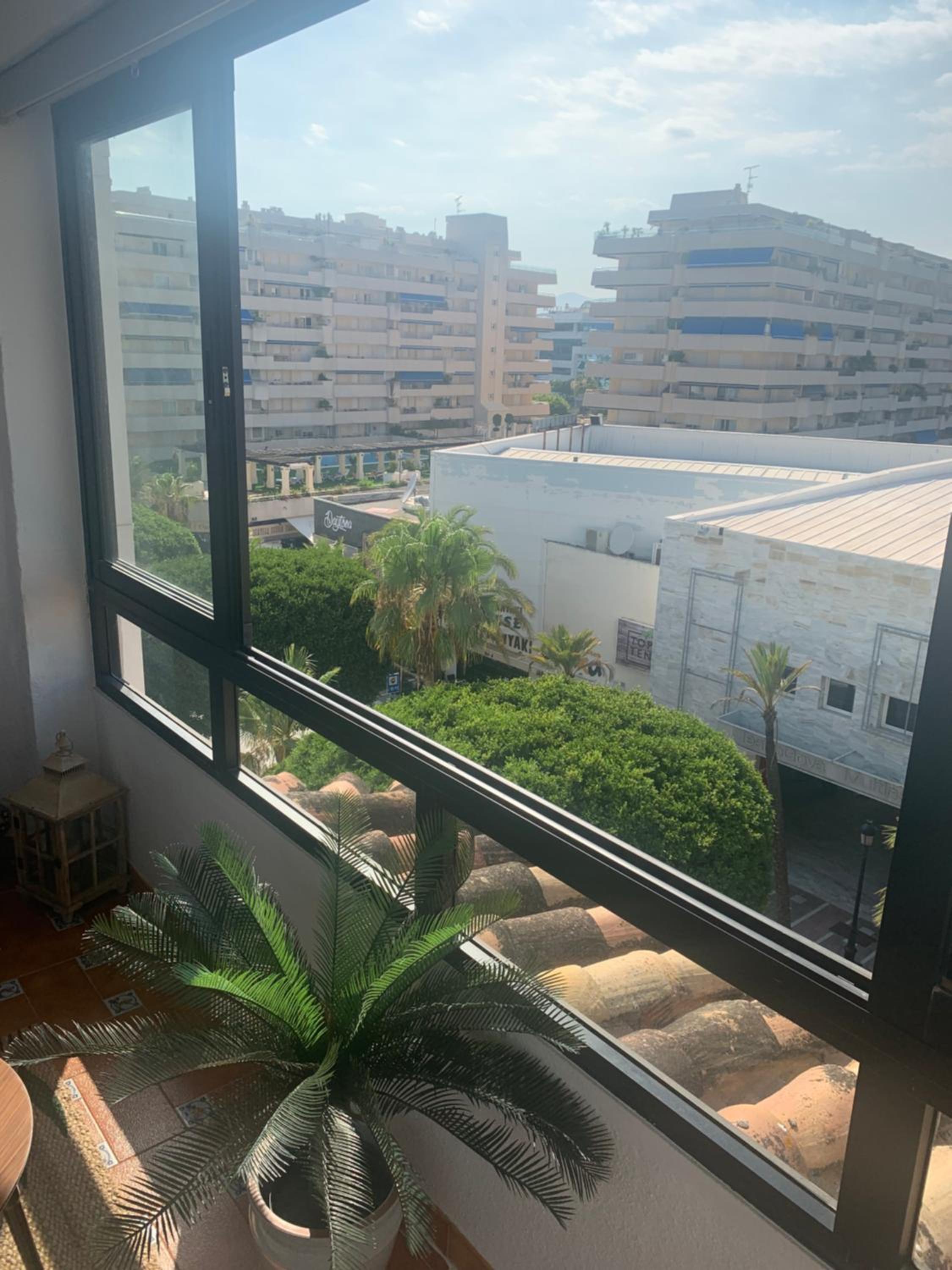 Charming Apartment in Puerto Banus