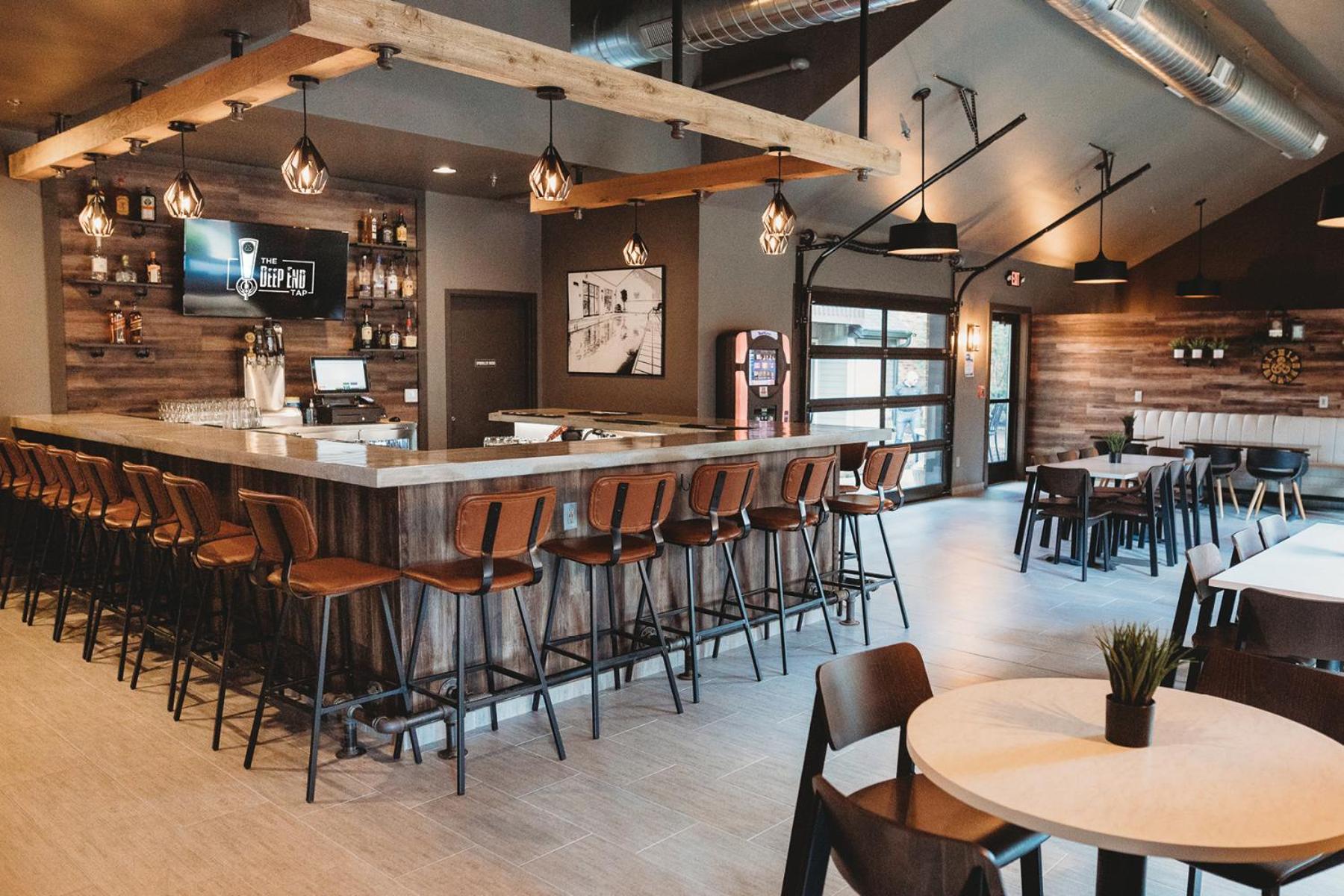 Bloomington Vacations - Eastland Suites Hotel  Conference Center - Property Image 2