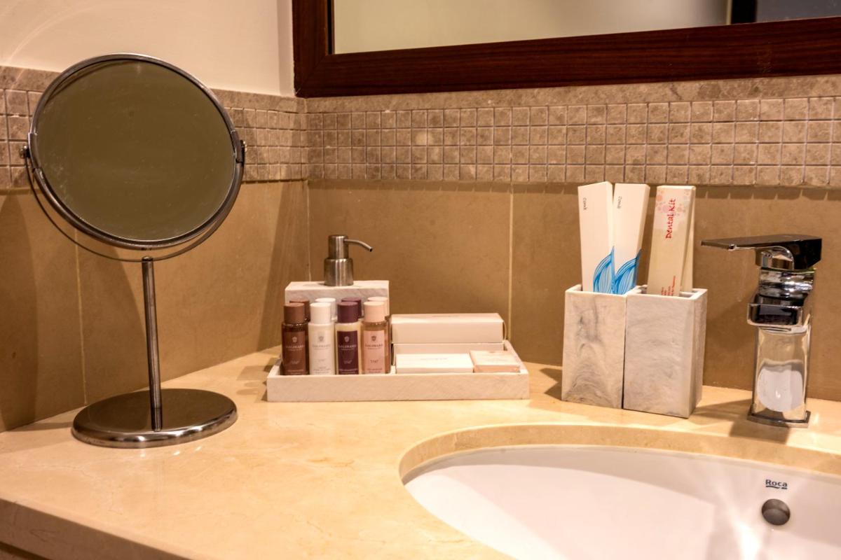FIRST CLASS 3BR with full BURJ KHALIFA and FOUNTAIN VIEW