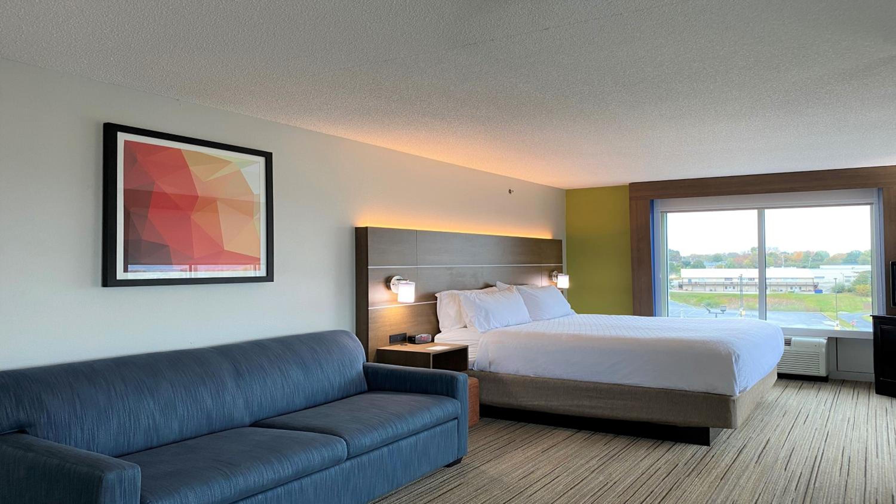 Somerset Vacations - Holiday Inn Express Hotel  Suites Somerset Central, an IHG Hotel - Property Image 36