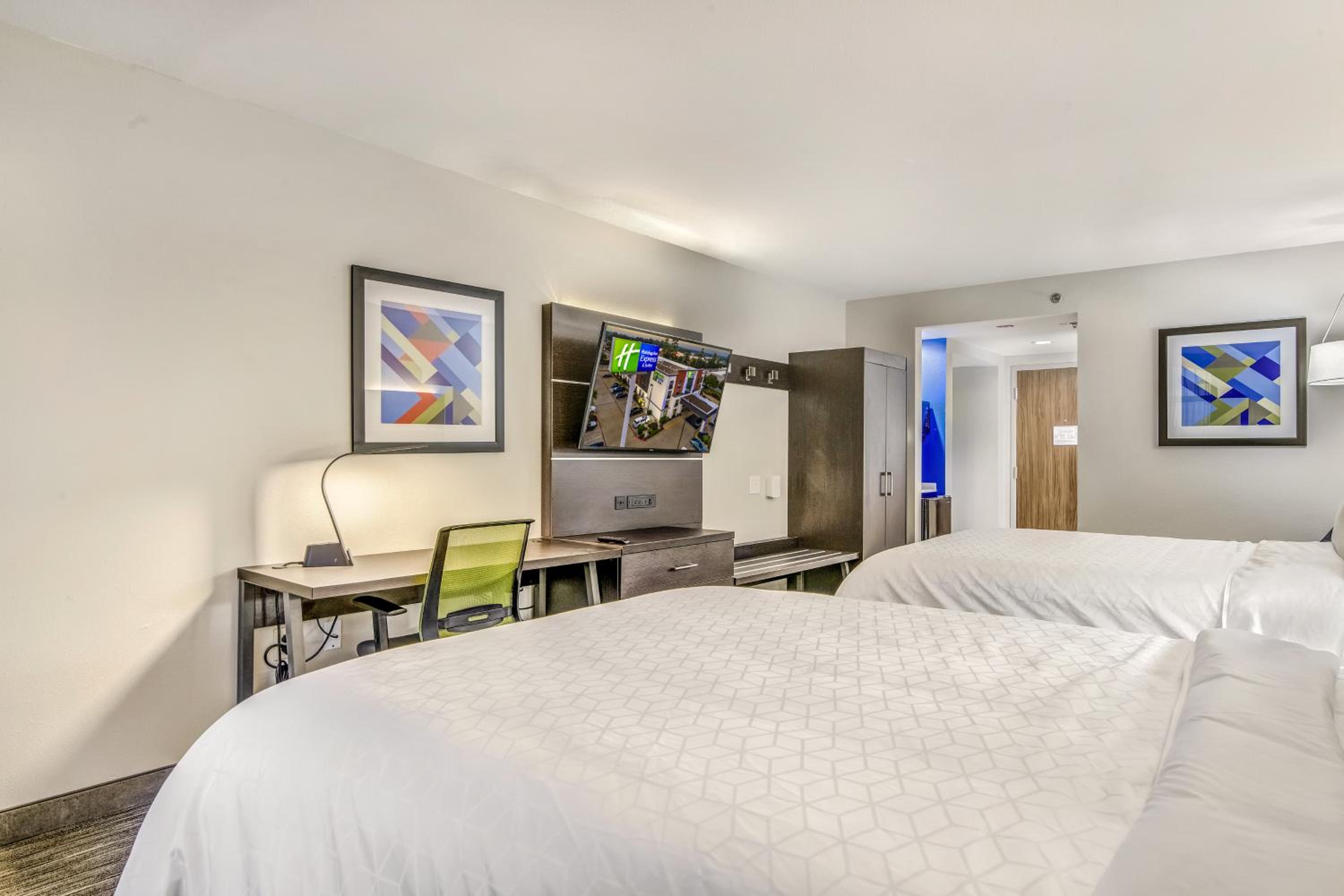 Longview Vacations - Holiday Inn Express Suites Longview North, an IHG Hotel - Property Image 28