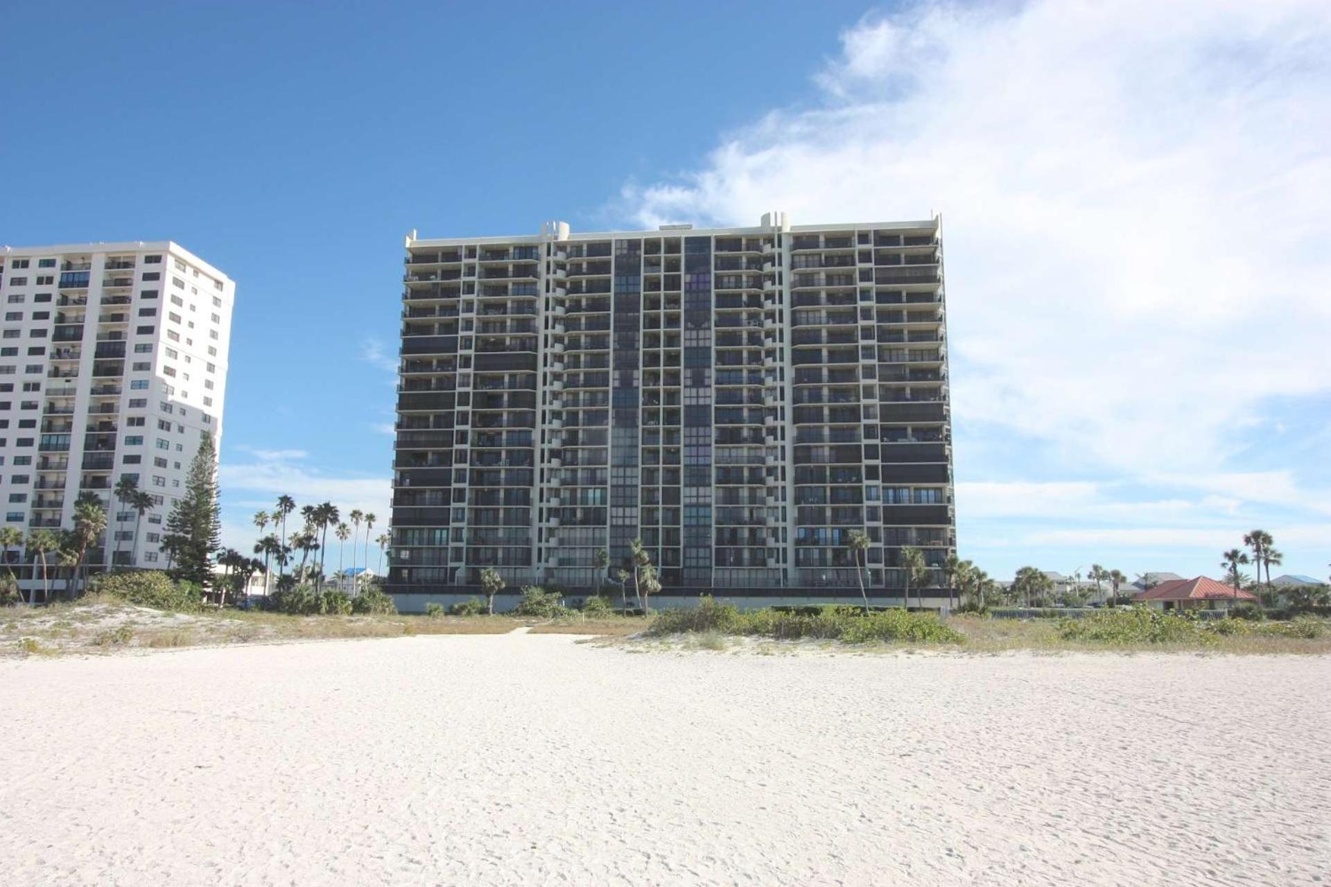 1208 Lighthouse Towers