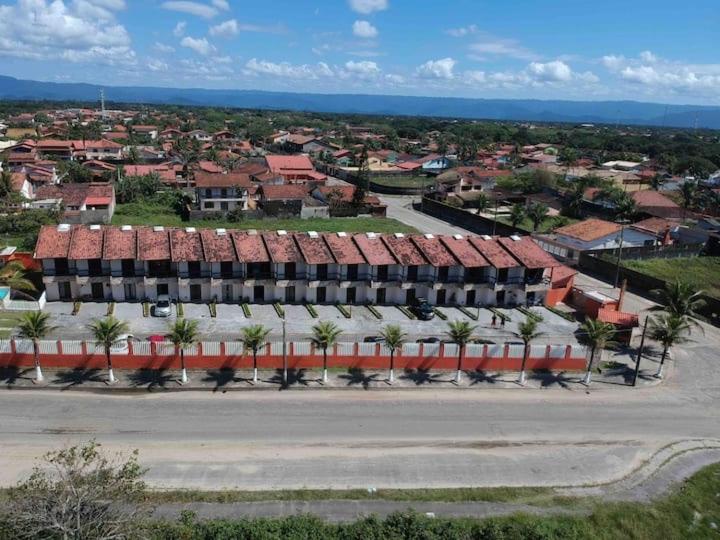 Pé na areia gaivotas com Wi-Fi