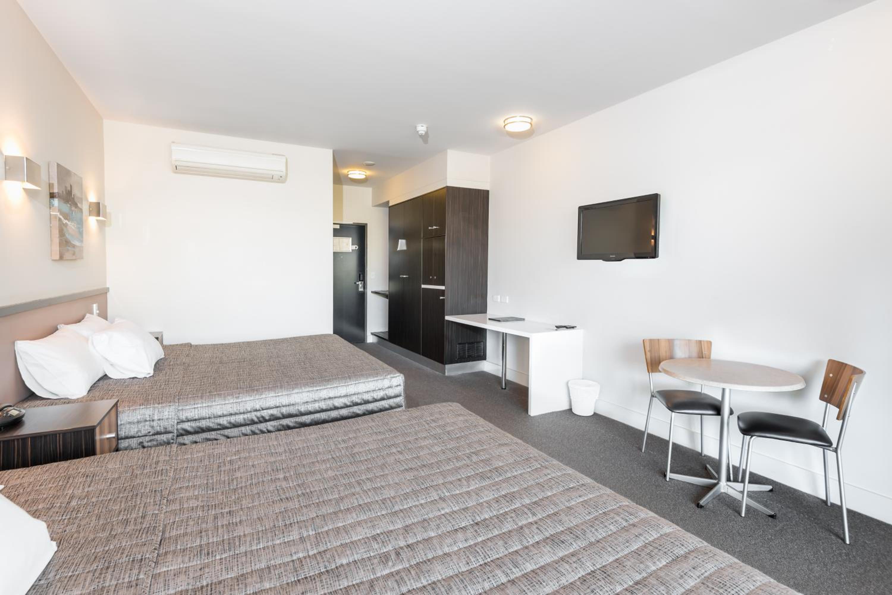 Macquarie 4 Star