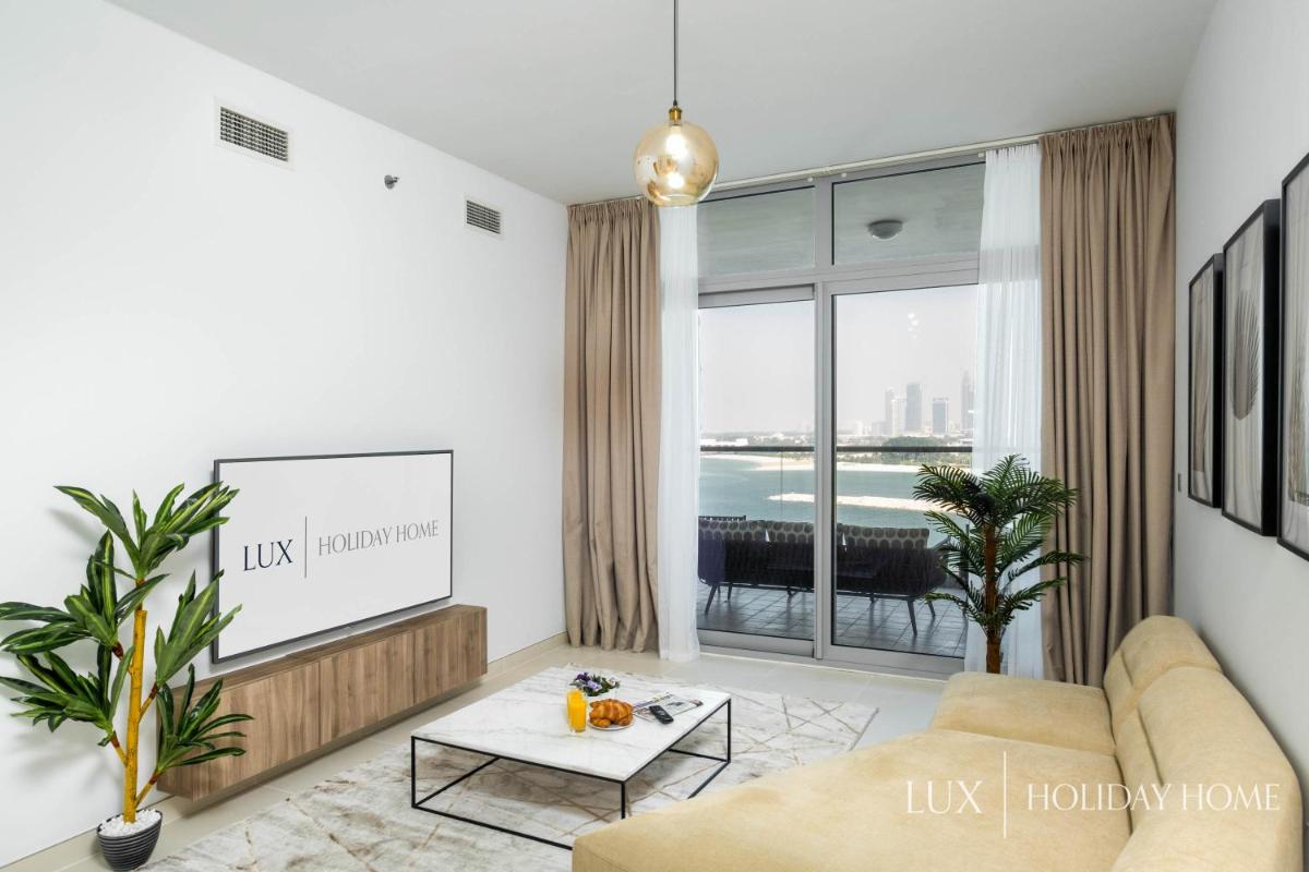 LUX - Opulent Island Suite 3