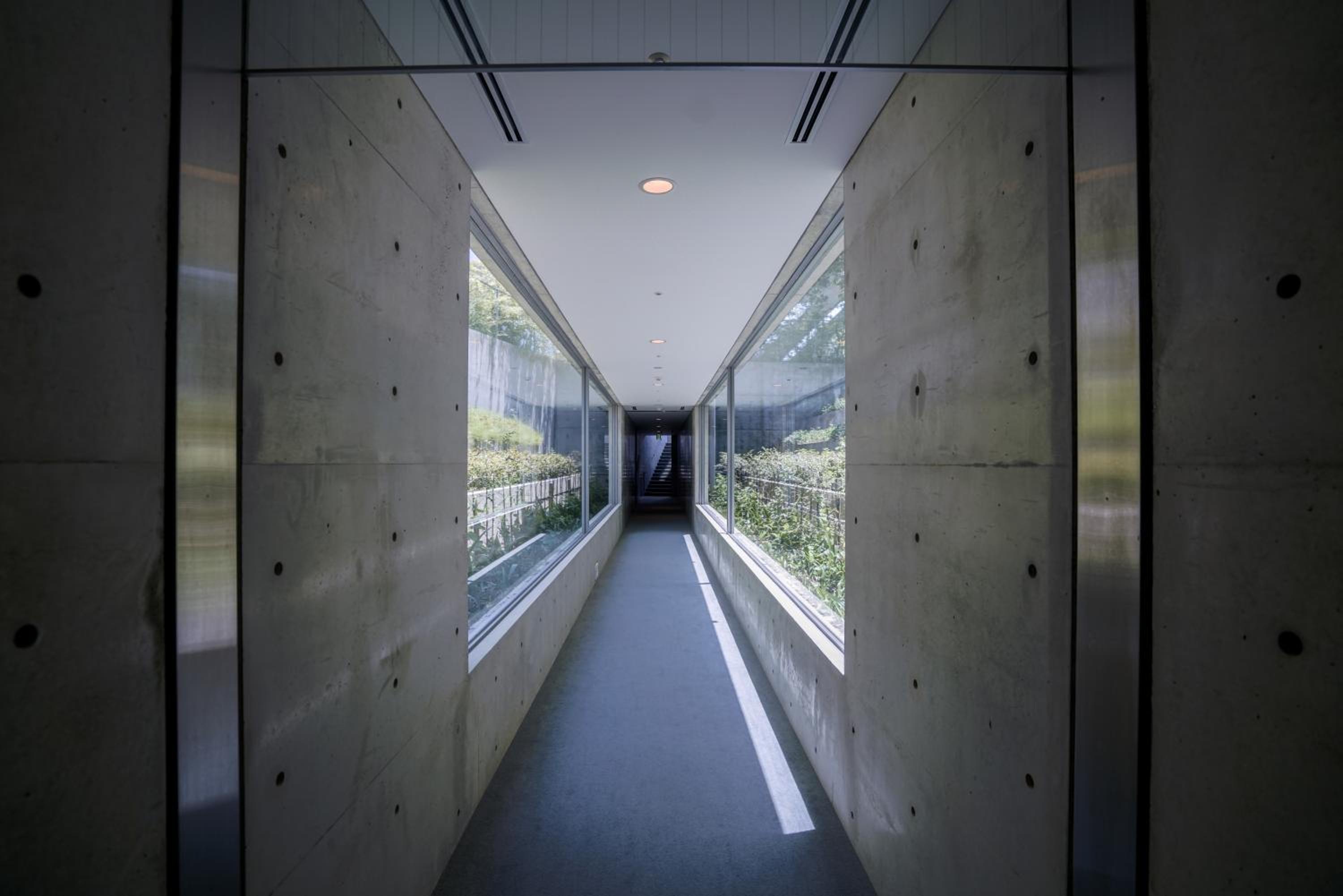 SETOUCHI RETREAT by Onko Chishin