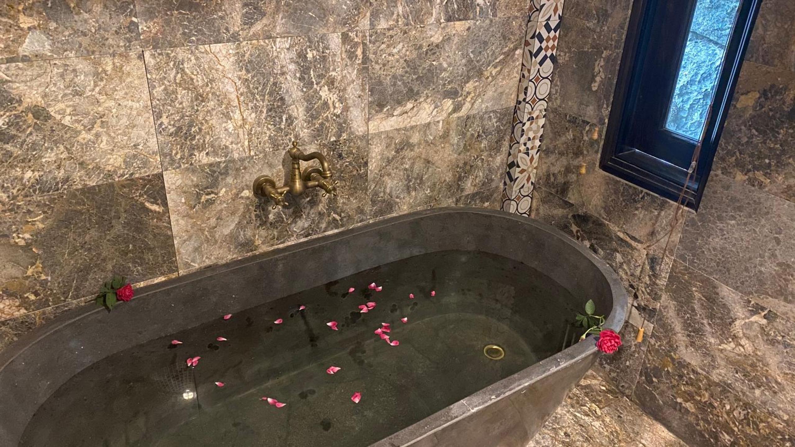 Ninh Binh Retreat