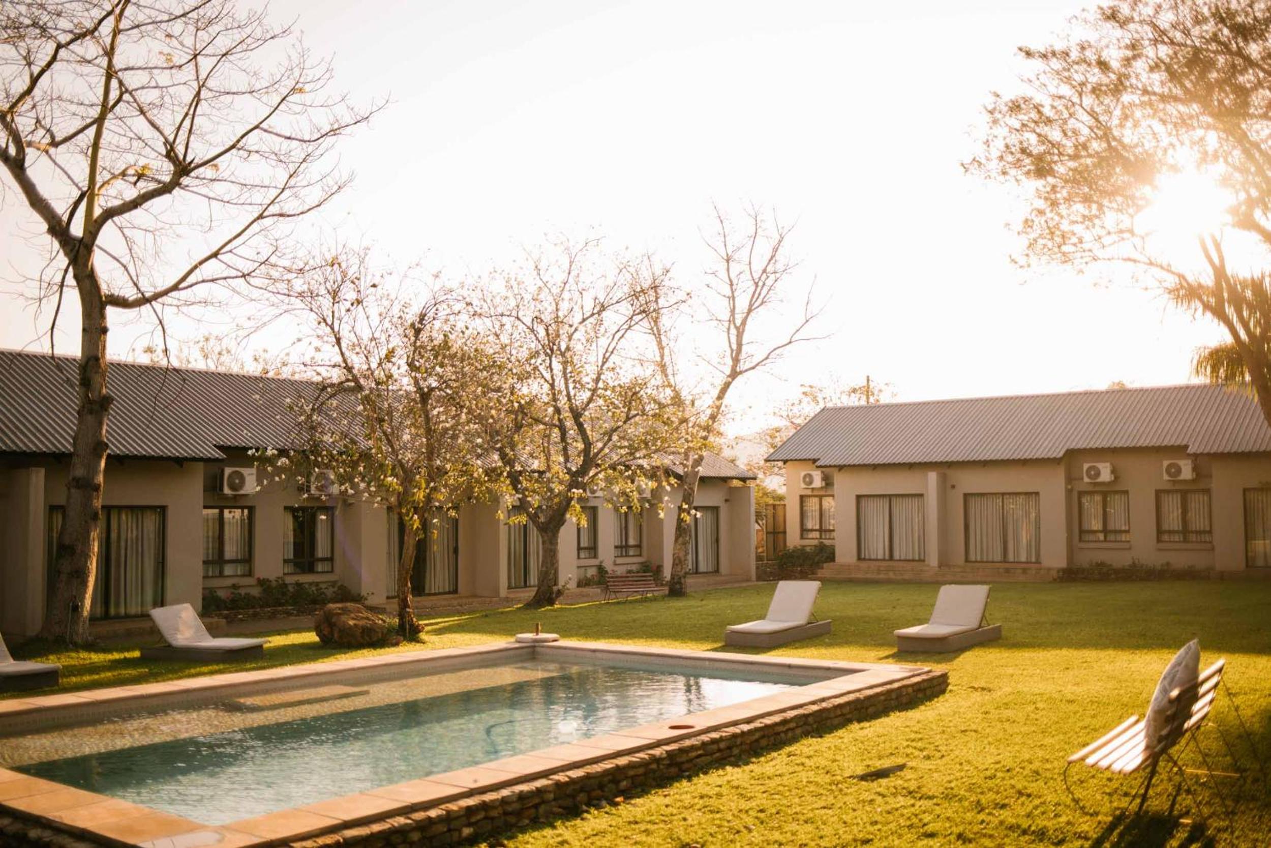 Hamiltons Lodge & Restaurant