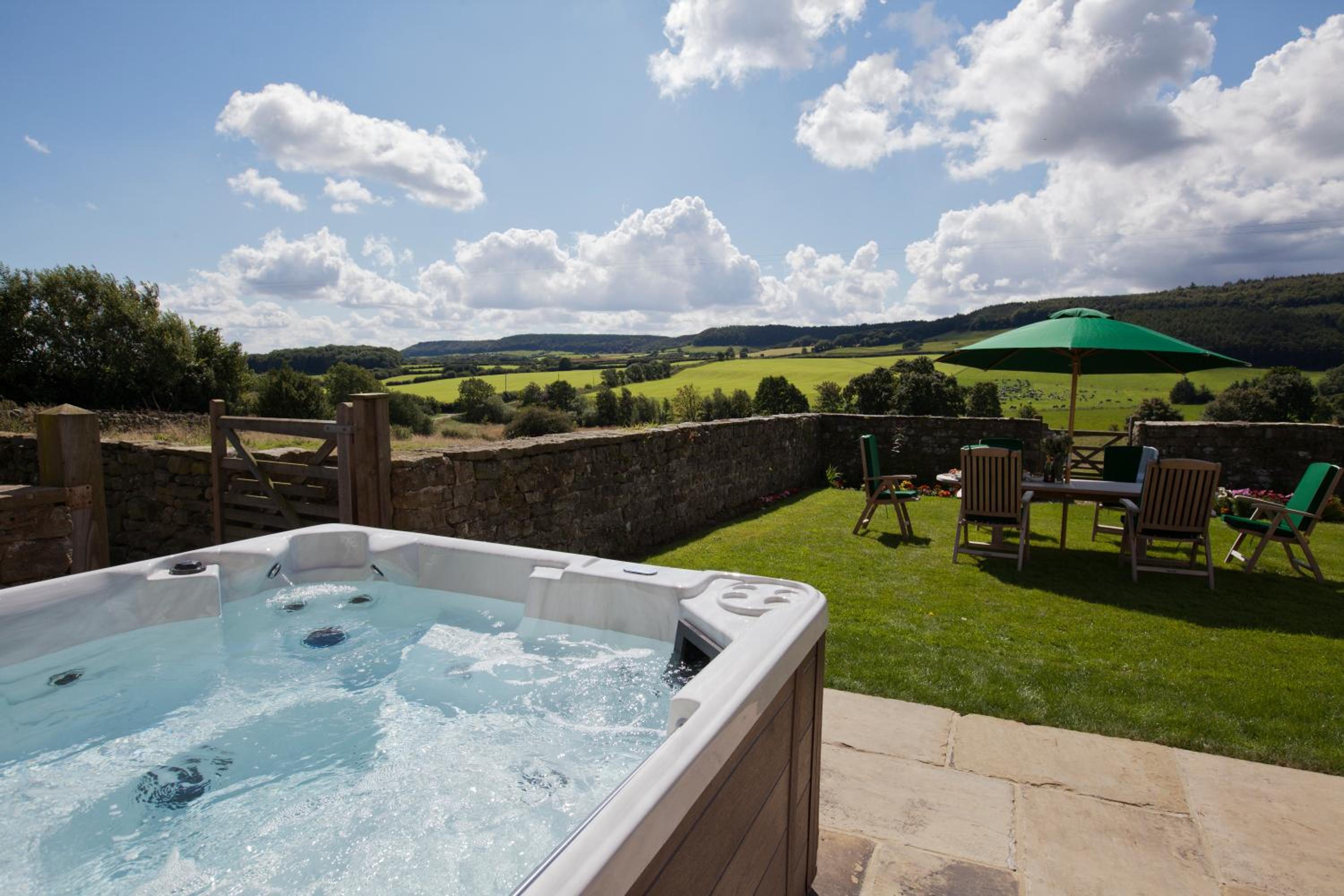 Thirley Cotes Farm Cottages