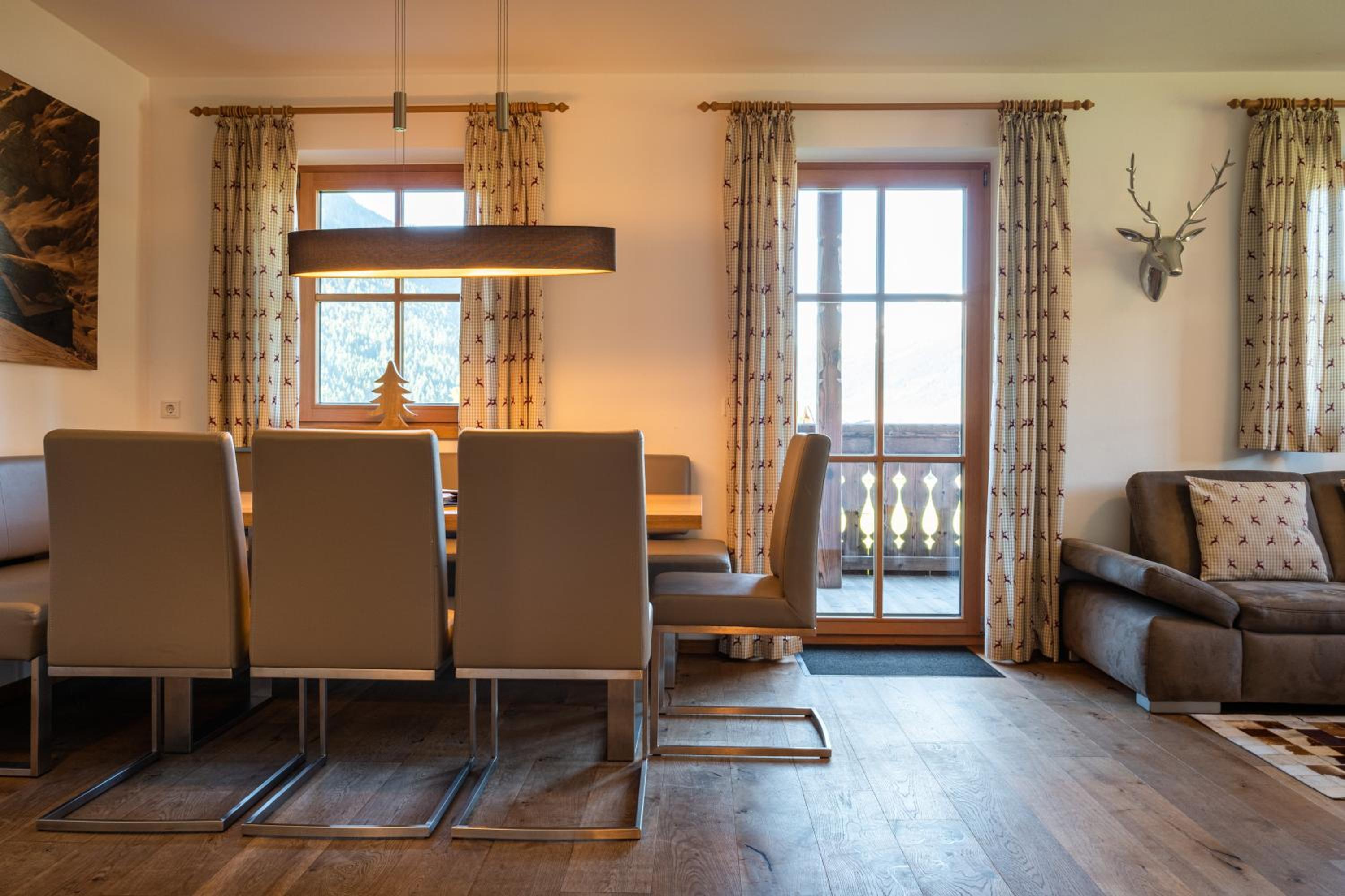 Alpin Residenzen Panoramabahn by Alpina-Holiday