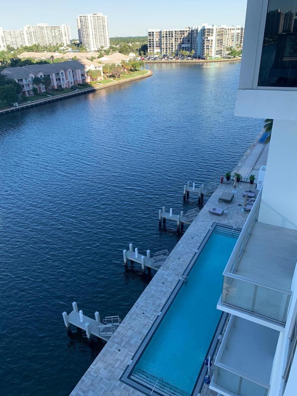 Luxury Condo with Jacuzzi and Amenities view 3