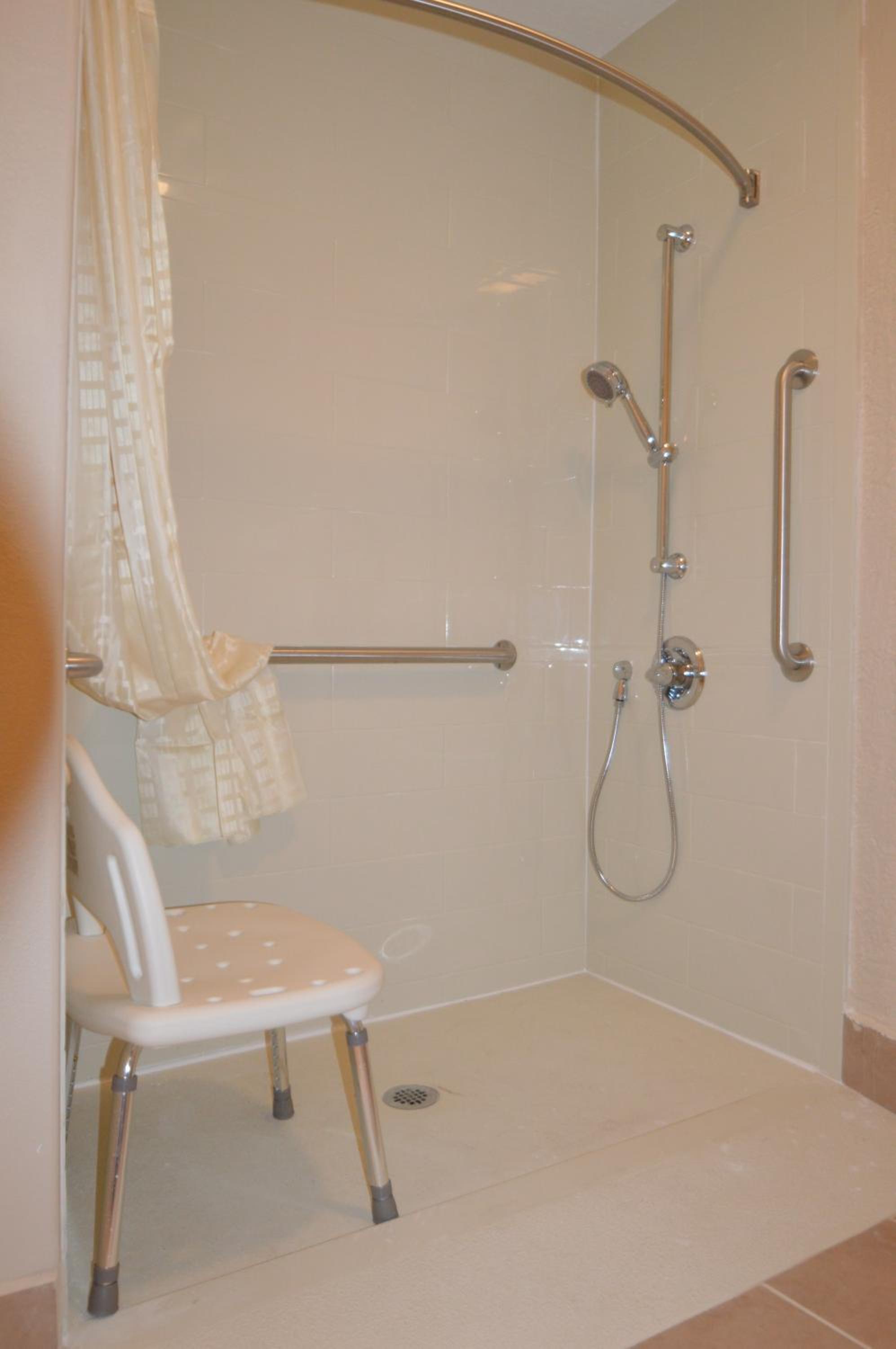Executive Inn Snyder