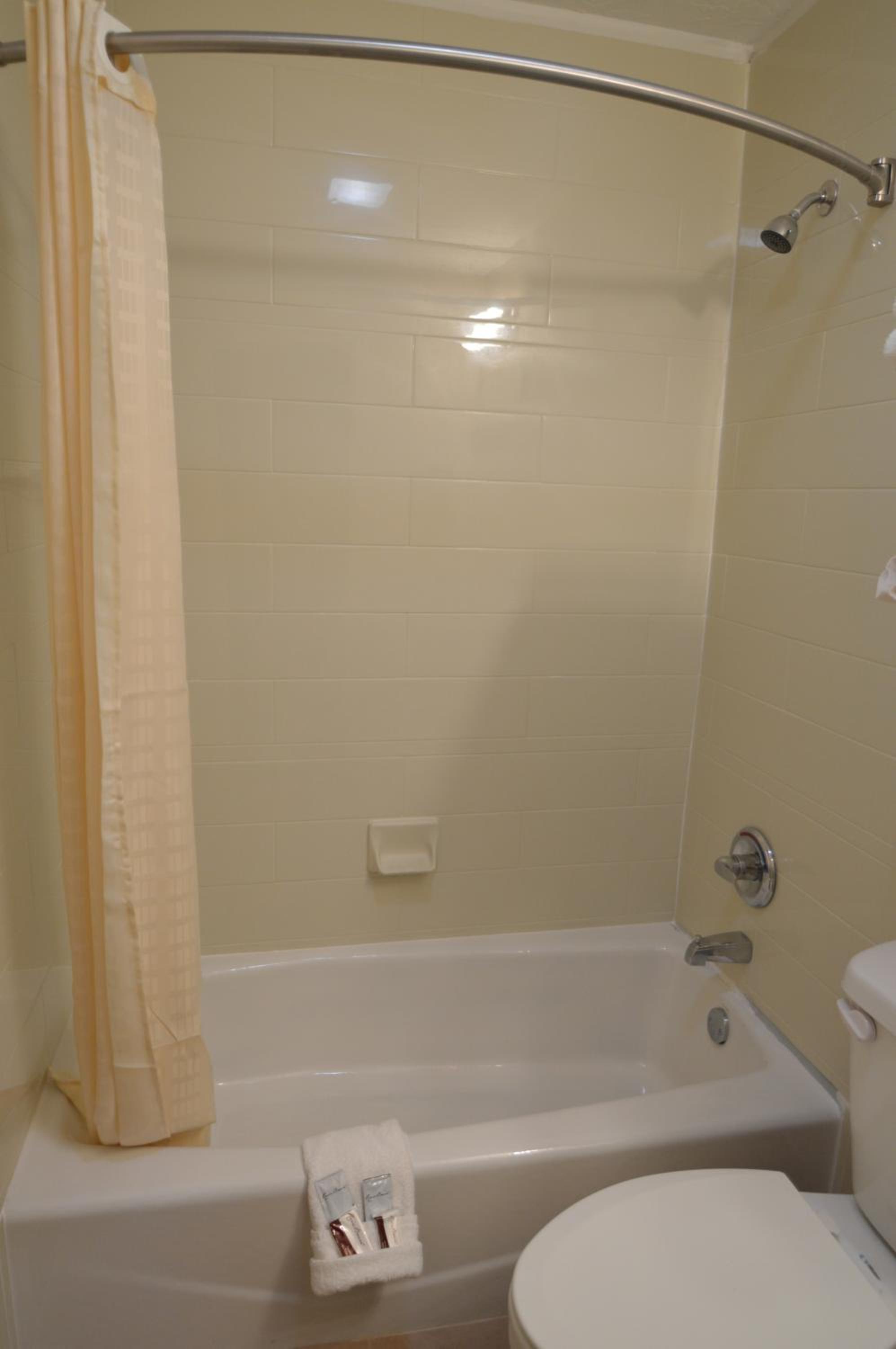 Executive Inn Snyder