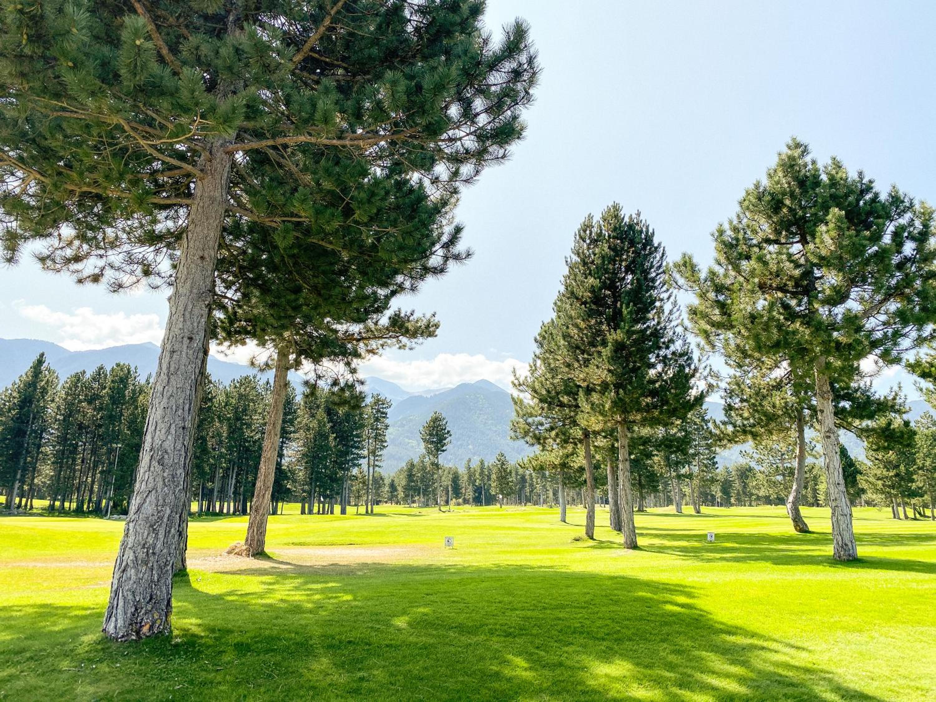 Pirin Golf Studio Apartment
