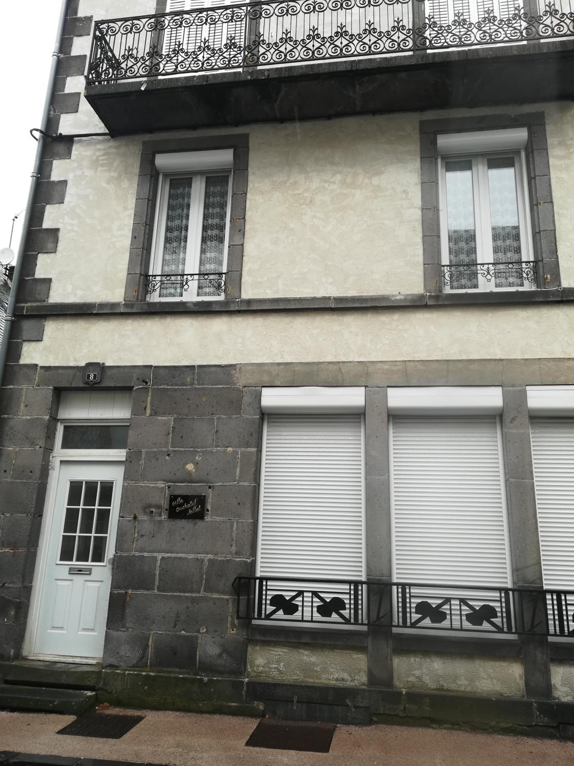 Photo 16