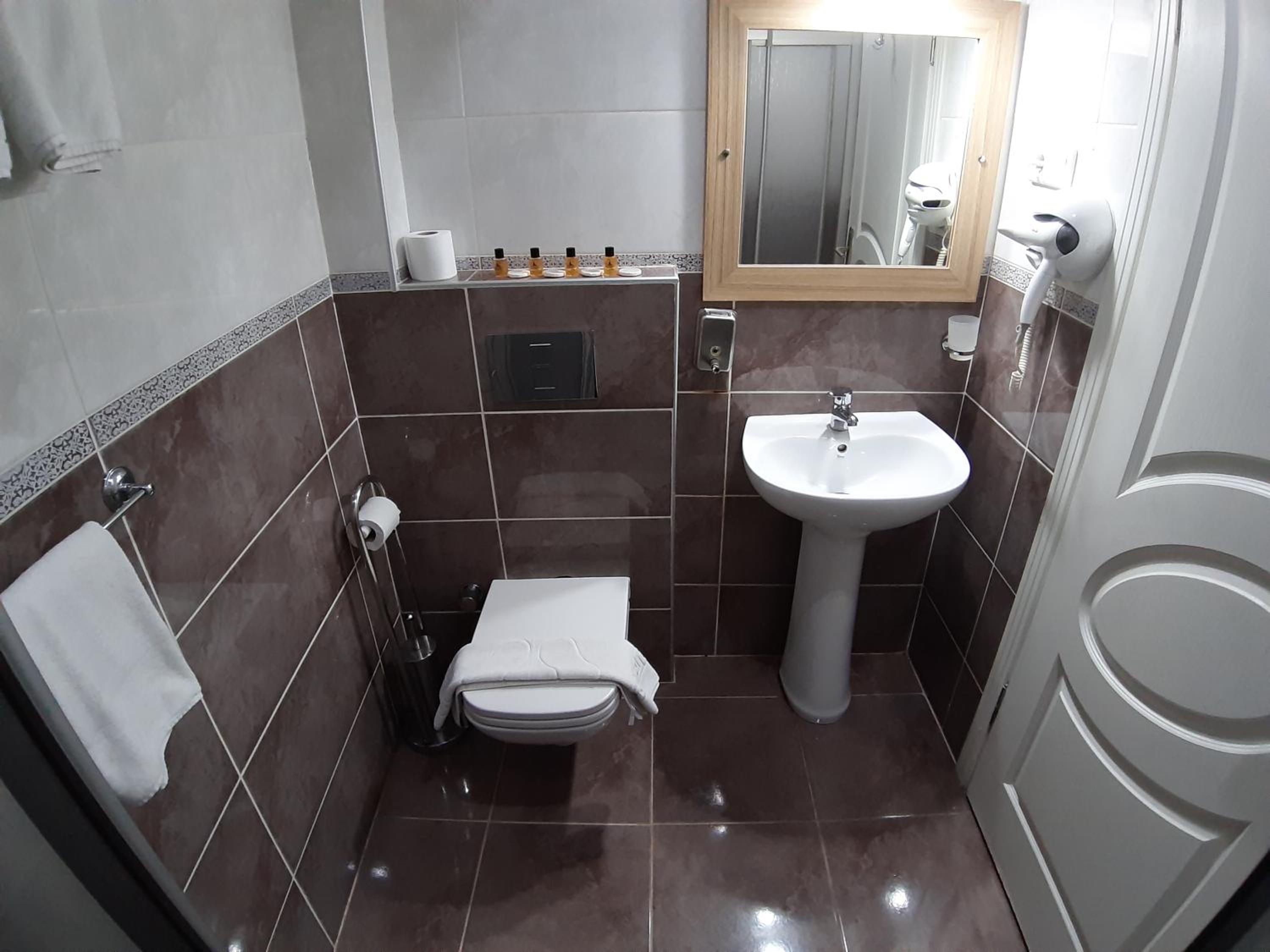 Burak Apart - Image 61