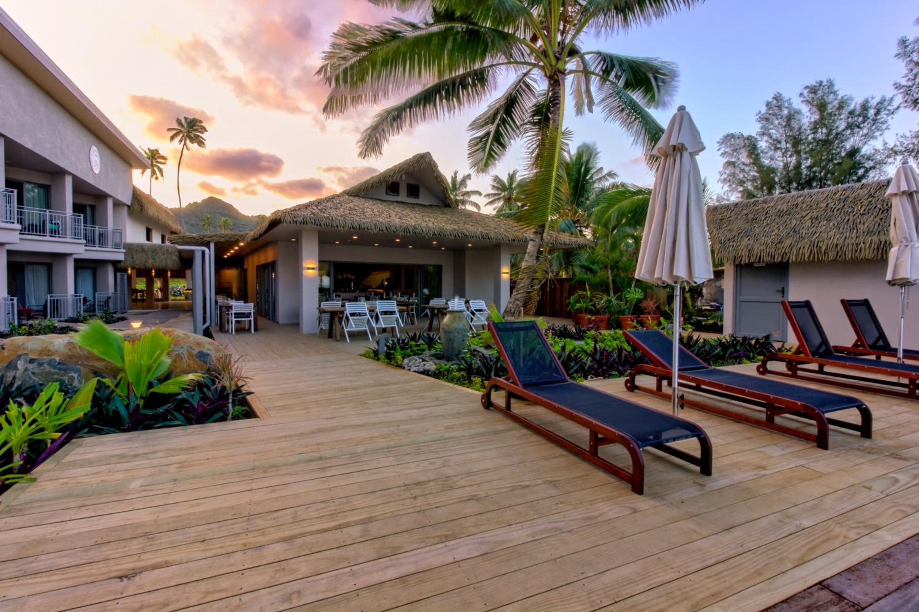 Moana Sands Lagoon Resort - Adults Only