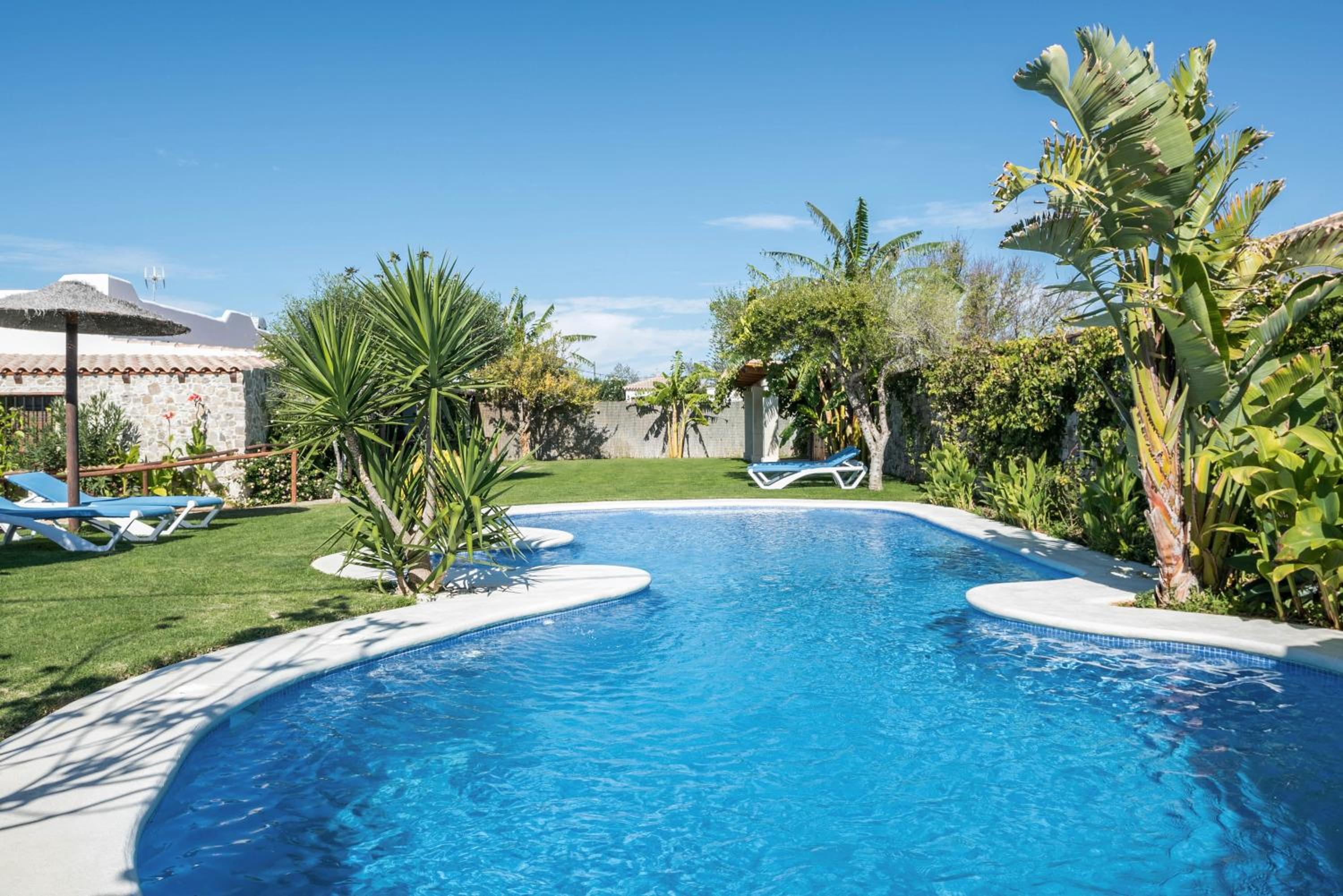 Hotel El Descanso Conil 2 - Image 1