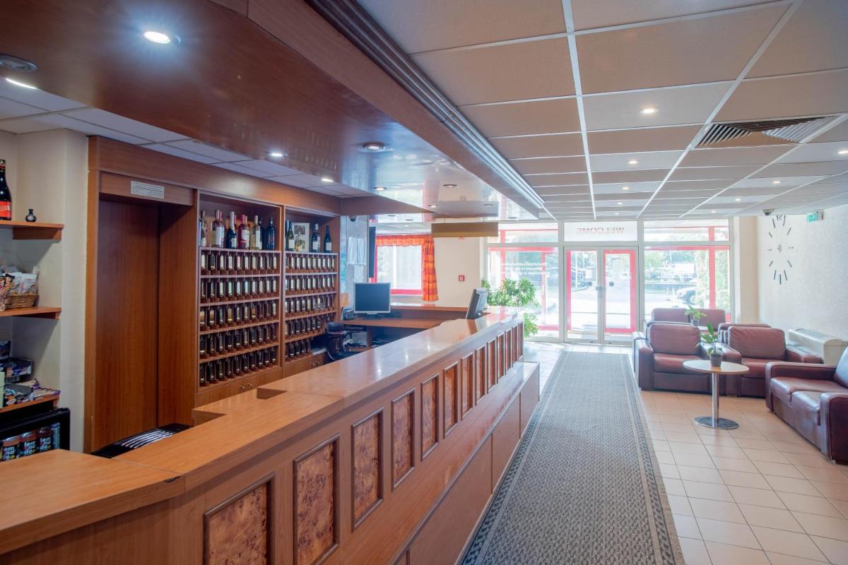 hotel reception