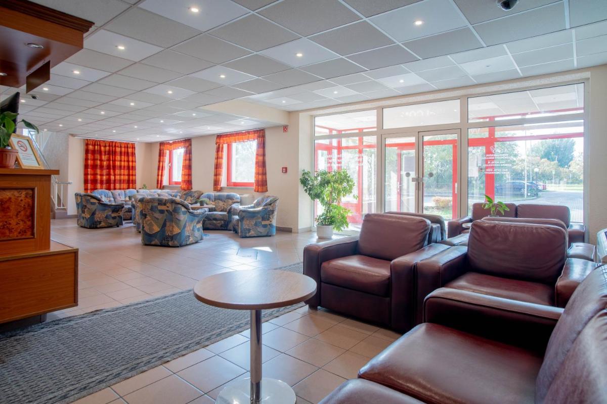 hotel reception