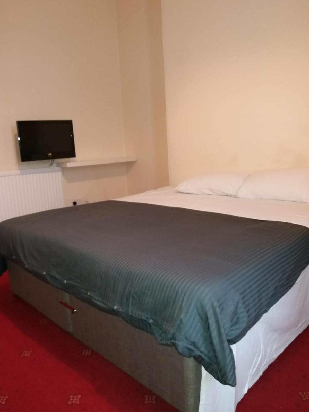 Leicester Vacations - Grafton House - Property Image 18
